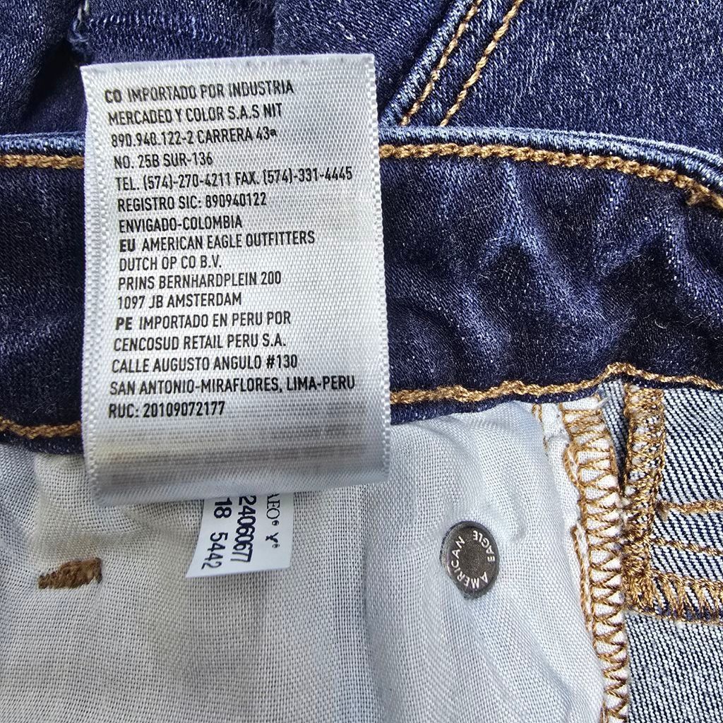 American Eagle Outfitters Women's American Eagle Distressed Hi-Rise Shortie J Shorts00 Size 24" / US 00 / IT 34 - 14 Thumbnail