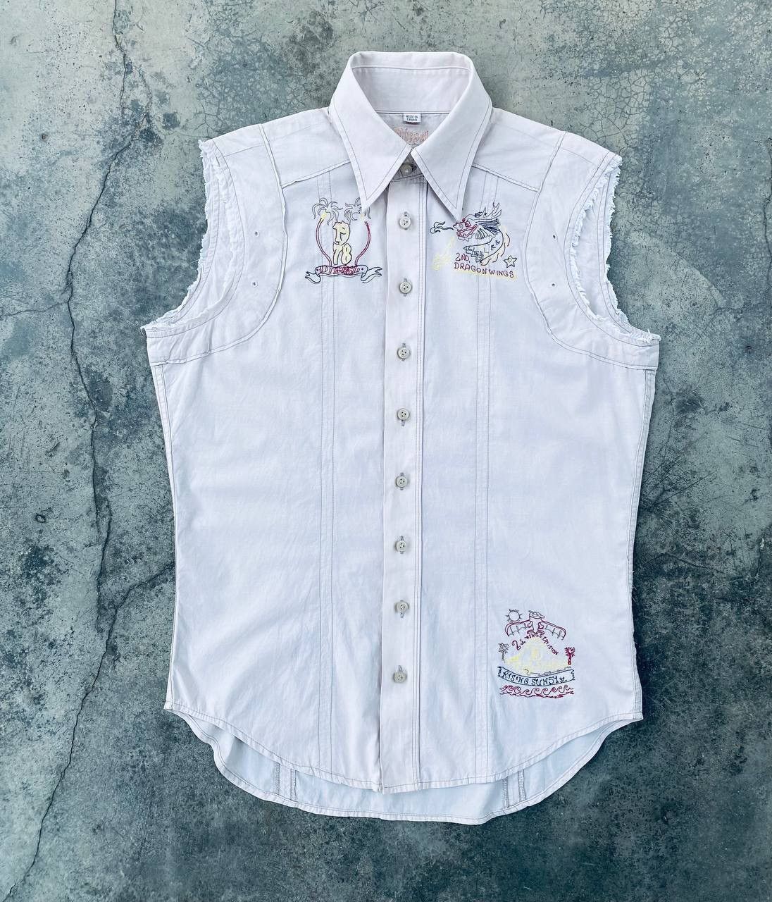 Diesel Vintage Diesel Dragon Wings Sleevelees Button Ups Size US M / EU 48-50 / 2 - 1 Thumbnail