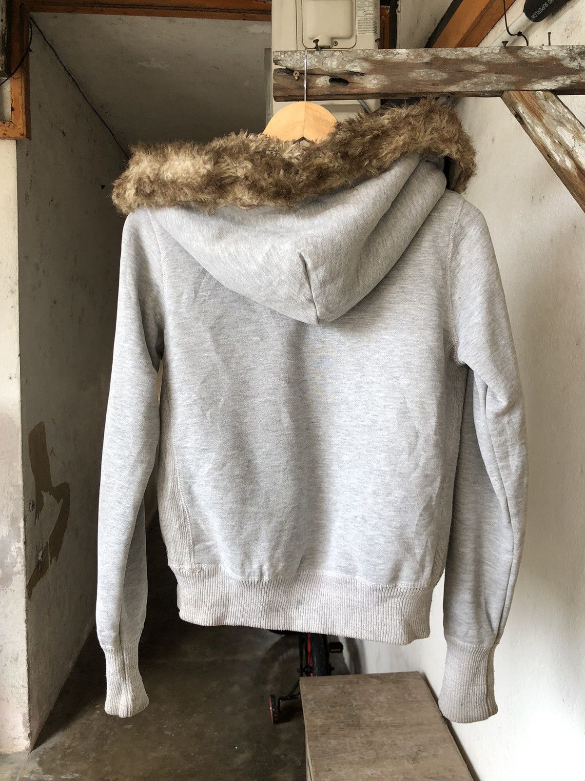 Abercrombie & Fitch Winter Punk Style Abercrombie Fur Sweat Crop Zipper Hoodie Size M / US 6-8 / IT 42-44 - 13 Thumbnail