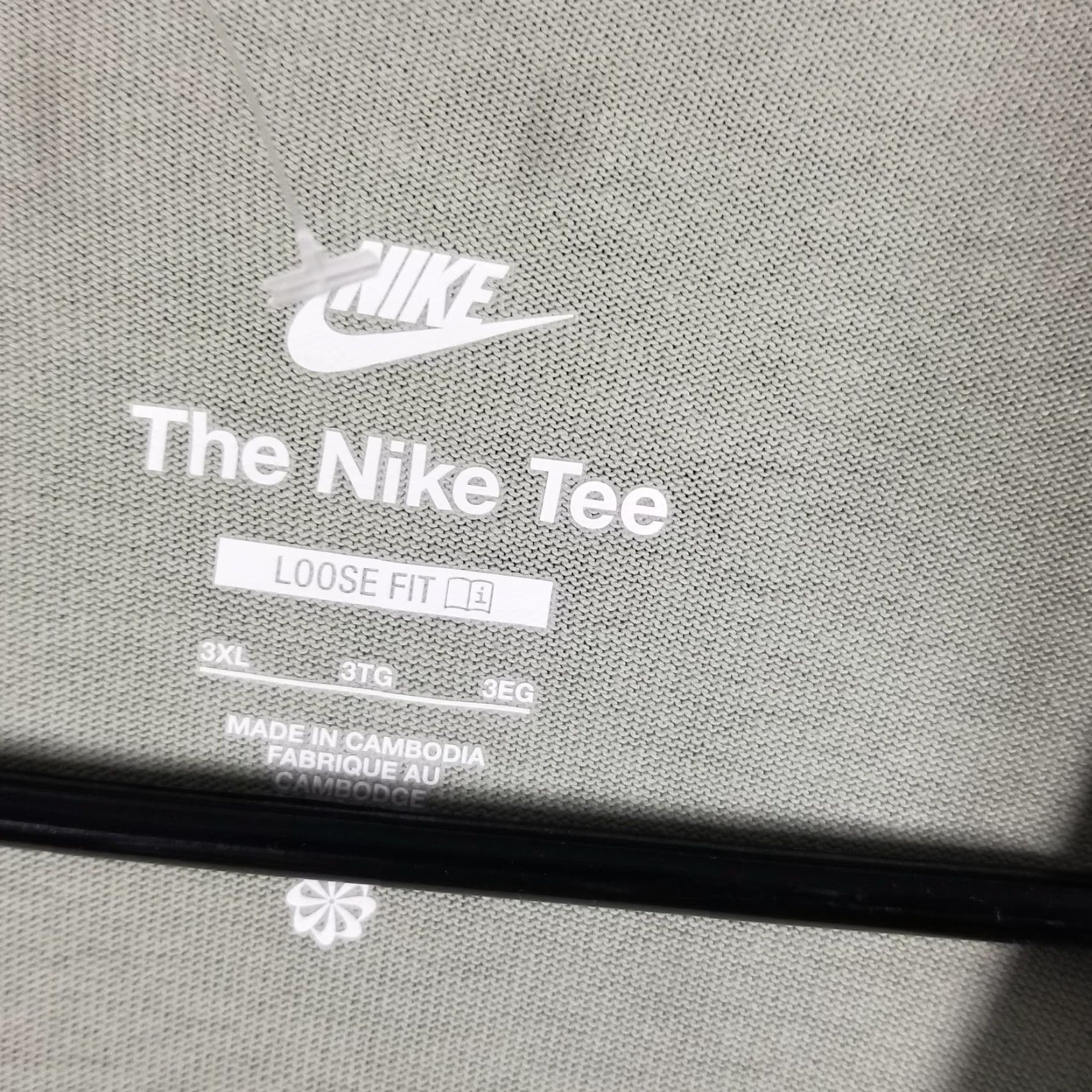 Nike VINTAGE Nike Long Sleeve T-Shirt Mens 3XL Big & Tall Green Cotton Logo Athleisure 90s Size US XXL / EU 58 / 5 - 3 Thumbnail