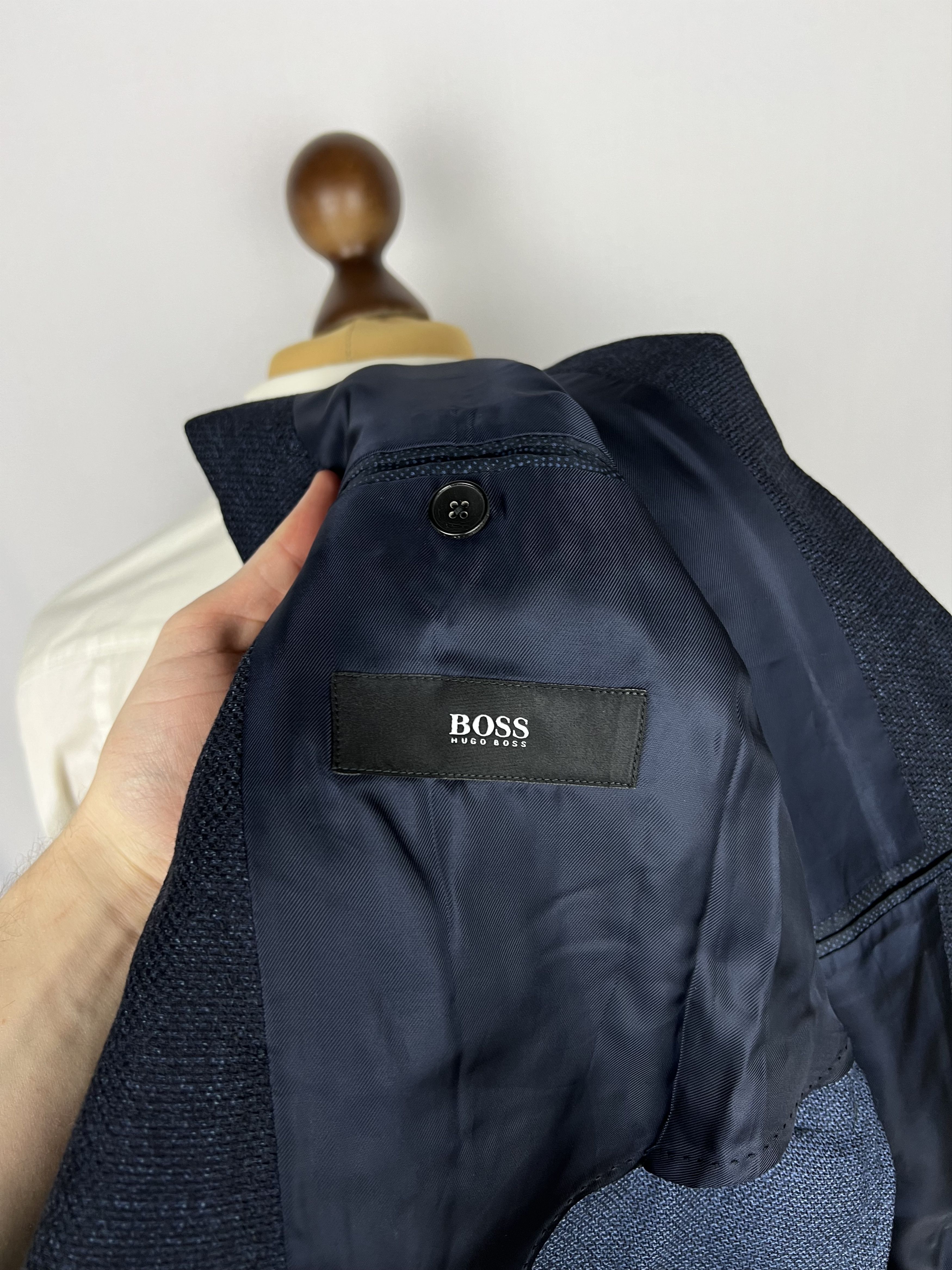 Hugo Boss Solid Cotton Blend Half-Lined Modern Sport Coat Size 38R - 9 Thumbnail