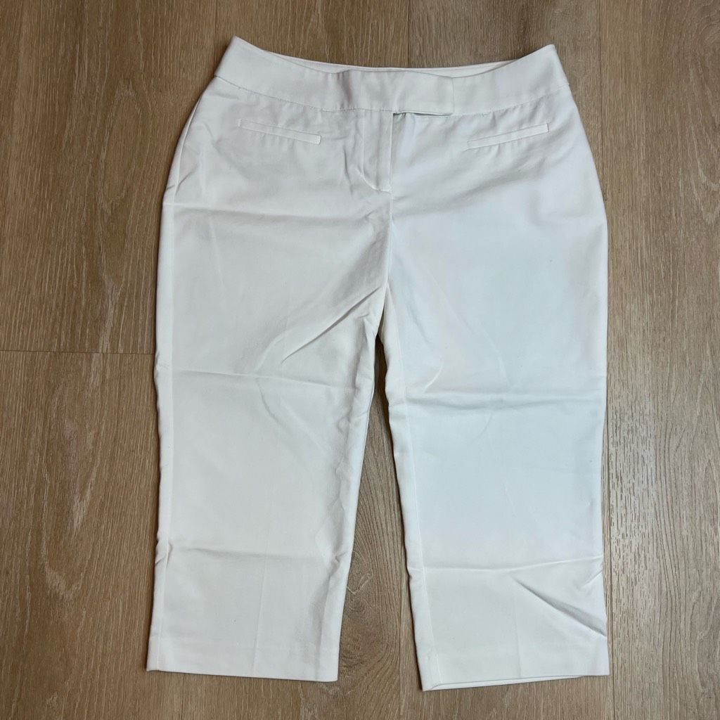 Apt. 9 Apt. 9 White Capri Cropped Trouser Pants, Back Slit Pockets, Size 28" / US 6 / IT 42 - 3 Thumbnail