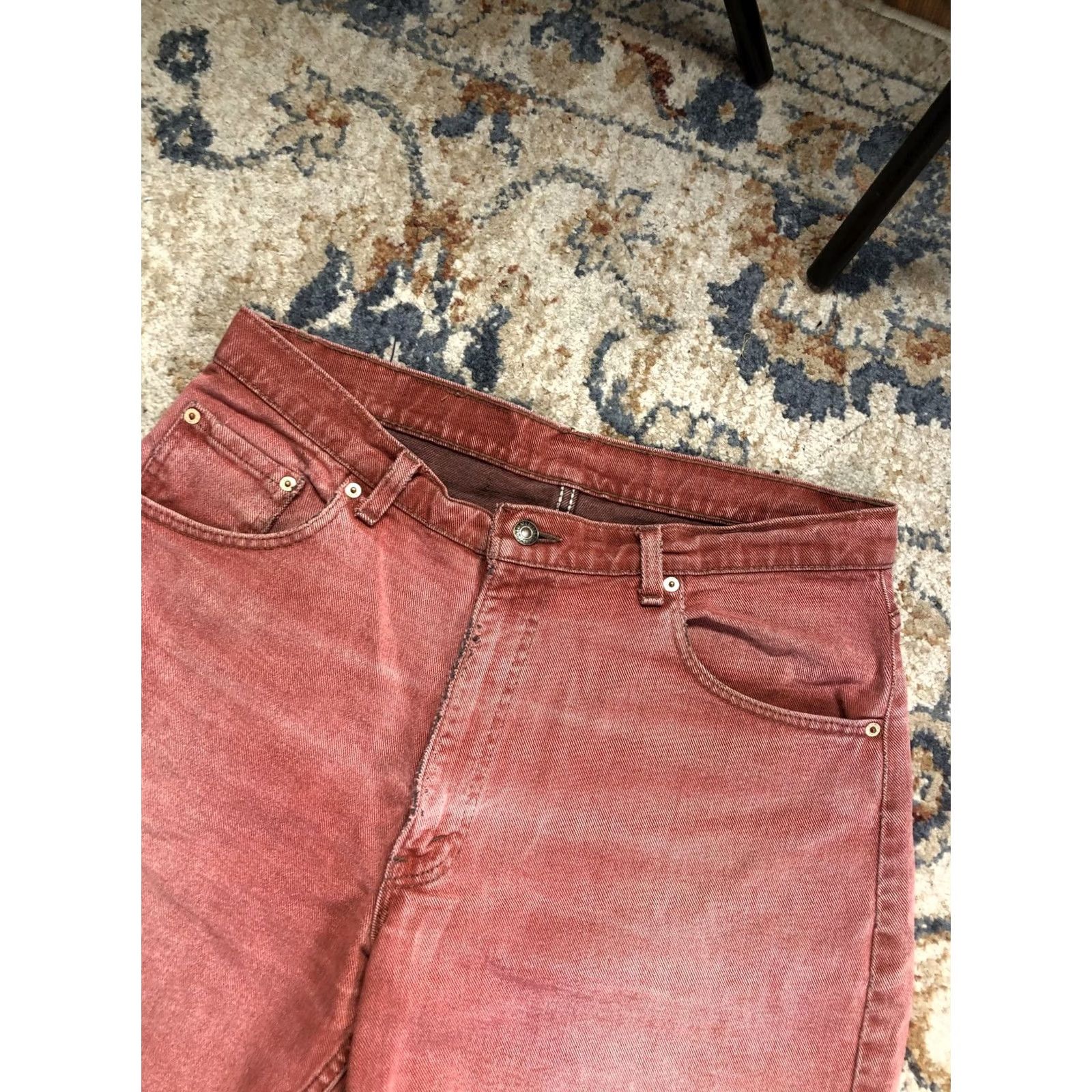 Levi's VINTAGE Levis 560 Denim Shorts Mens 36 Red Relaxed Bermuda Casual Summer Shirt Size US 36 / EU 52 - 6 Thumbnail