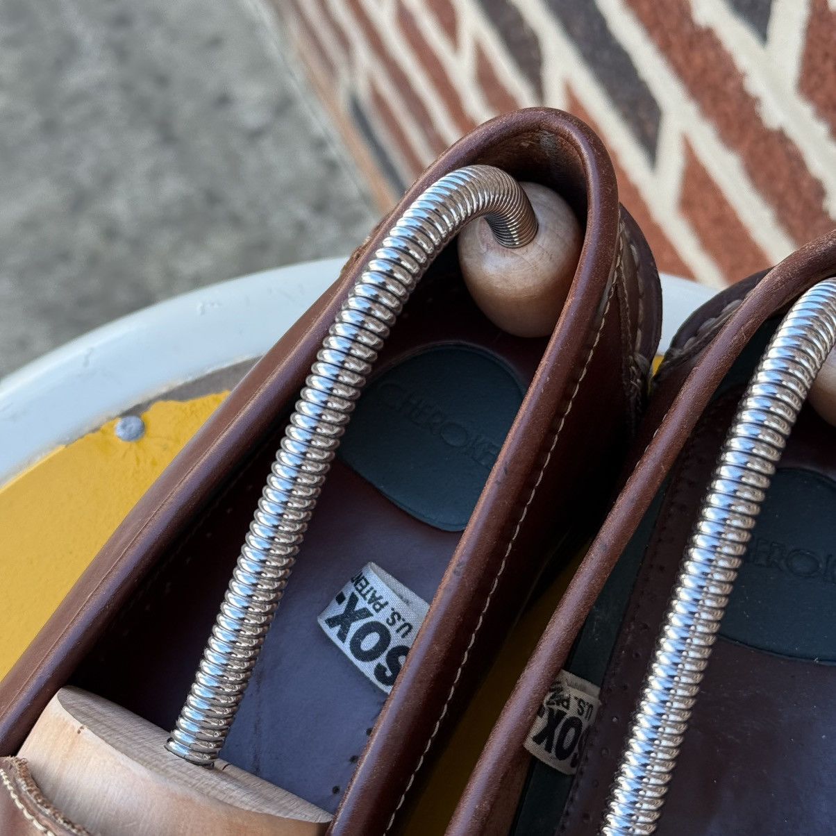 Cherokee × Vintage Vintage Cherokee SOX Patent Brown Leather Penny Loafers Size US 9.5 / EU 42-43 - 4 Thumbnail