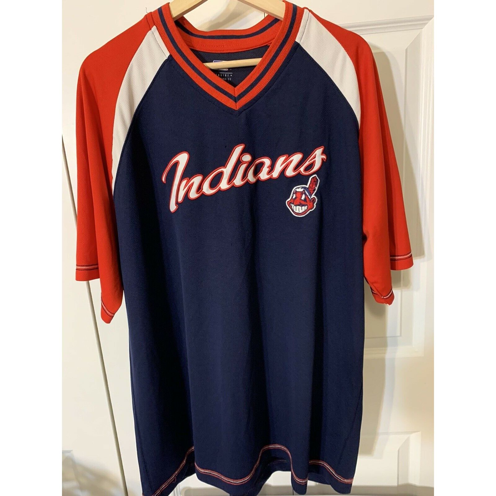 MLB MLB Cleveland Indians Baseball Adult Shirt Men's Sz XL Embro Size US XL / EU 56 / 4 - 1 Thumbnail