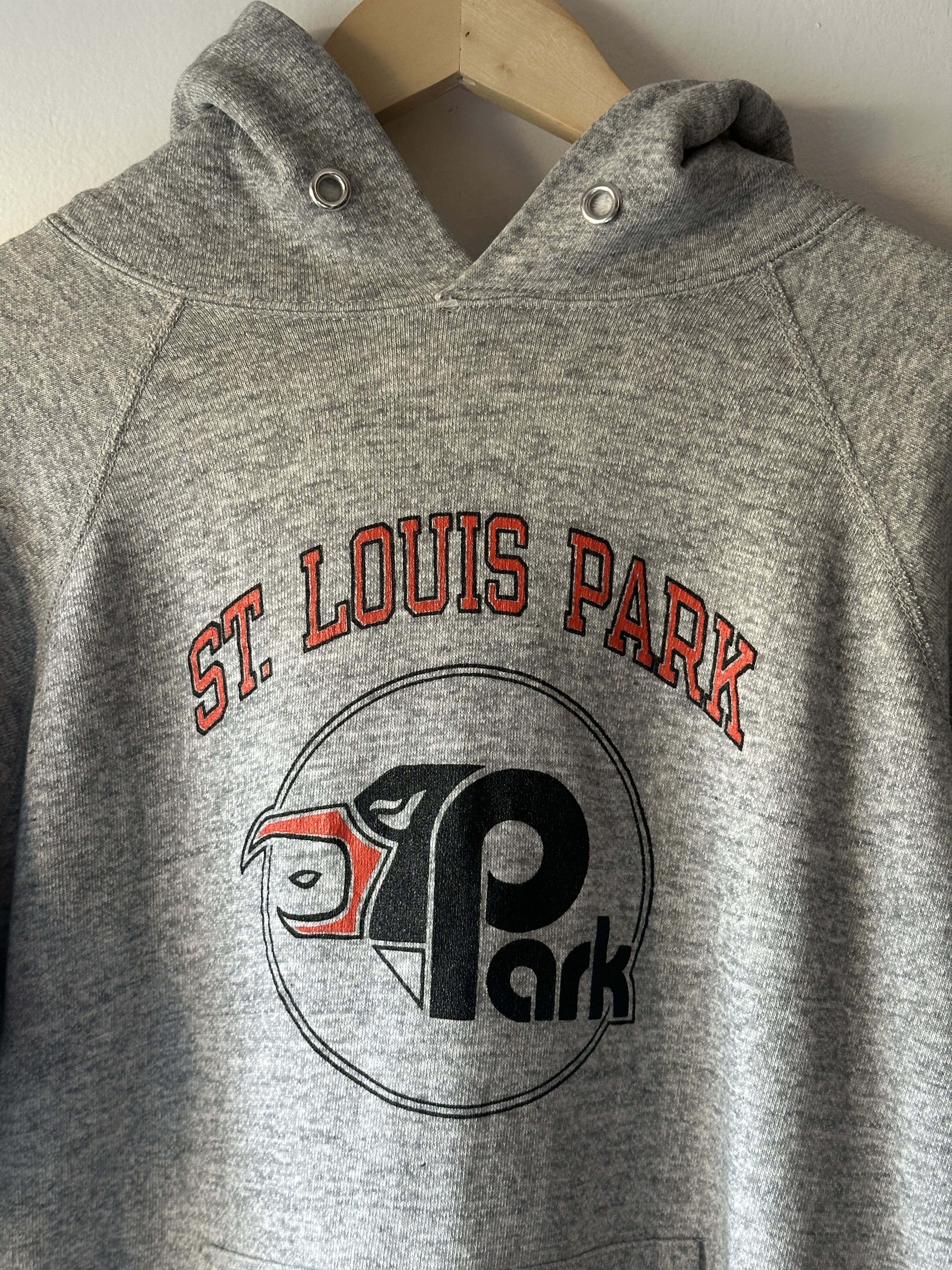 Champion Vintage 80's Champion Louis Park Minnesota Hoodie Large Size US M / EU 48-50 / 2 - 2 Thumbnail