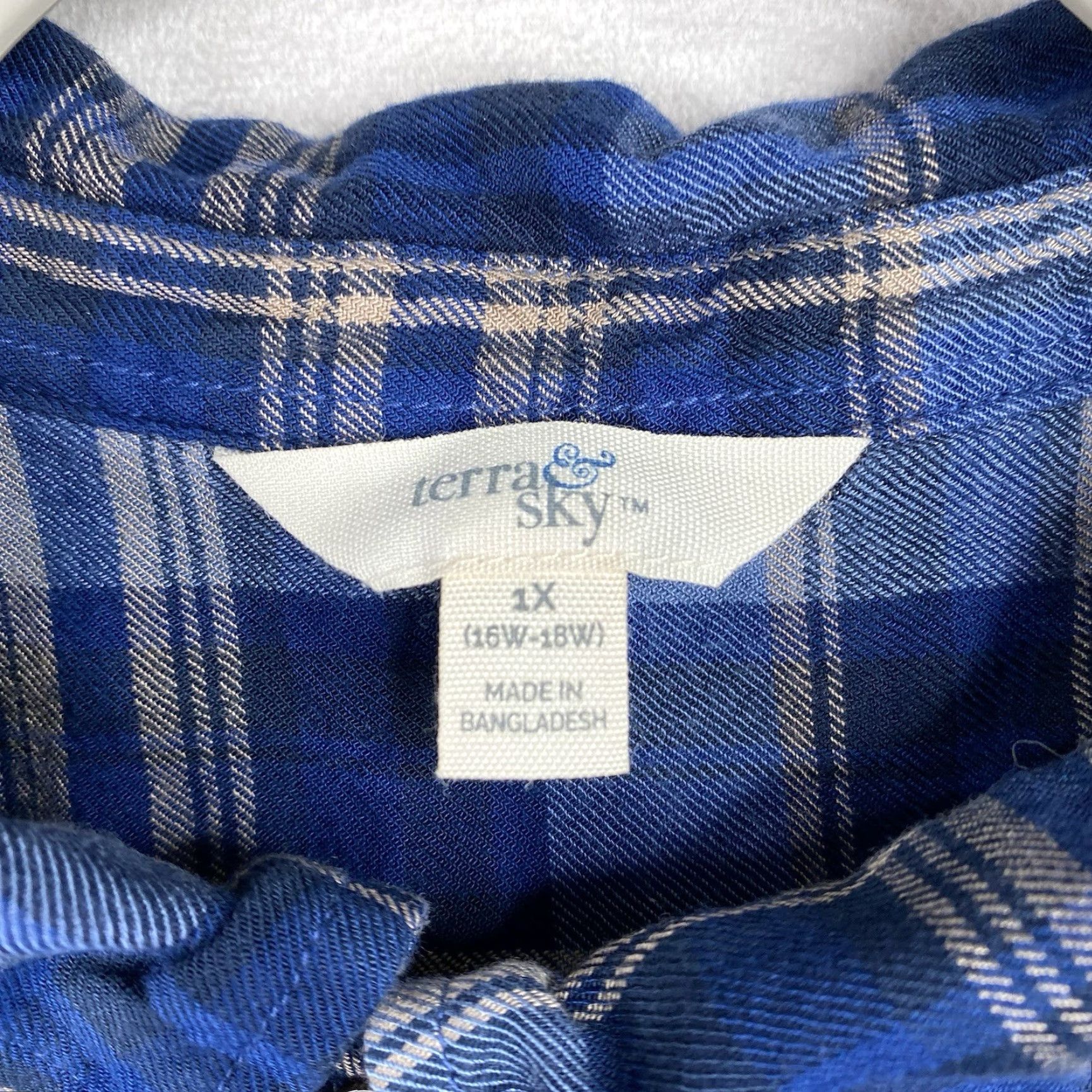 Vintage Terra & Sky Shirt Womens 1X 16W Blue Plaid Long Sleeves Lightweight Button Up Size XL / US 12-14 / IT 48-50 - 4 Thumbnail
