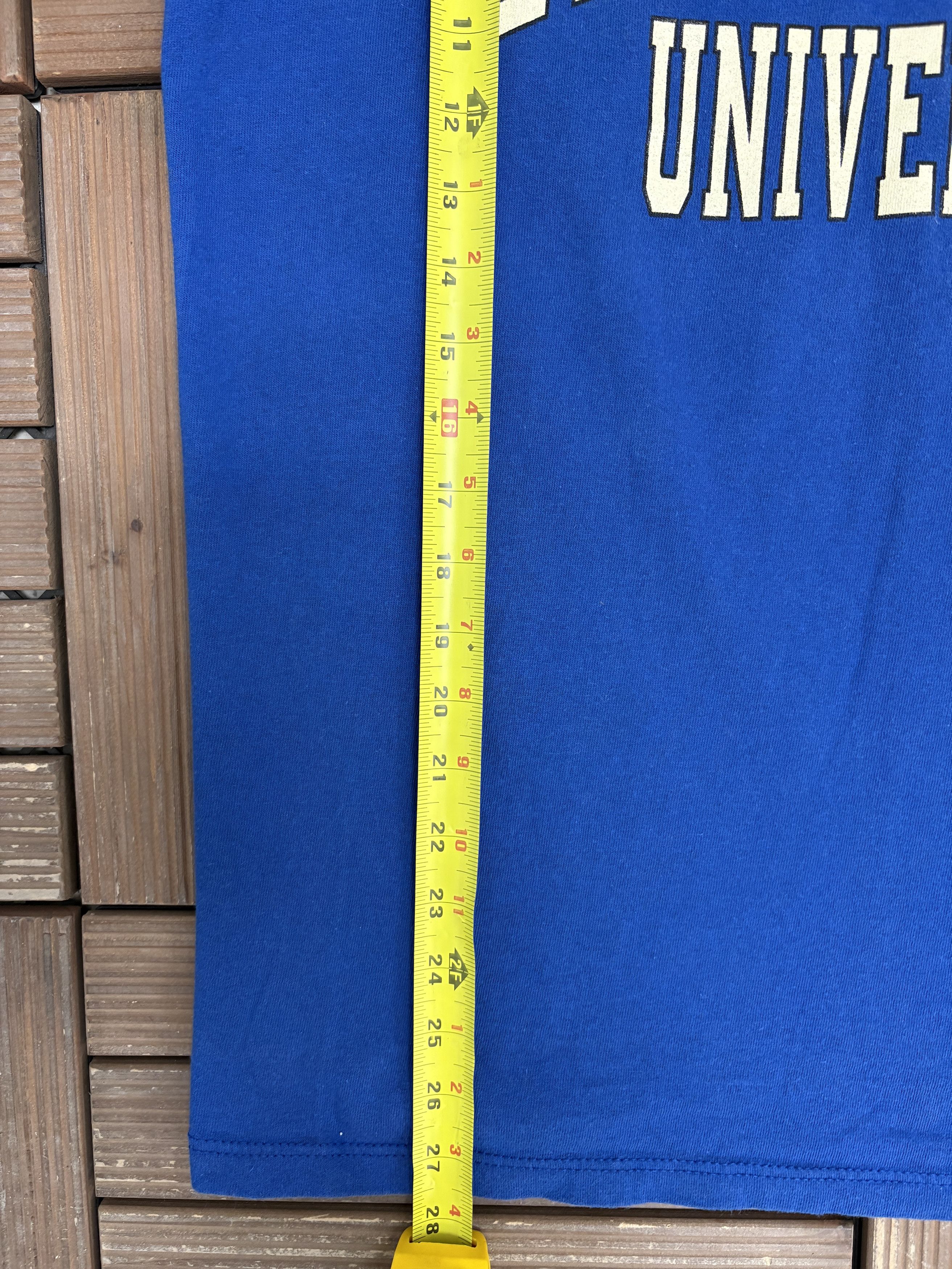 Vintage Hooters University Vintage Blue T-Shirt Tee Size US L / EU 52-54 / 3 - 7 Thumbnail
