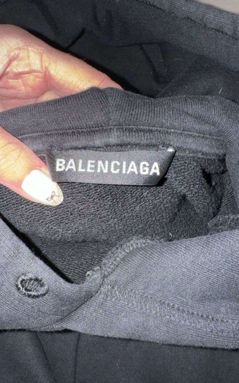 Balenciaga Balenciaga copyright hoodie Size US L / EU 52-54 / 3 - 2 Thumbnail