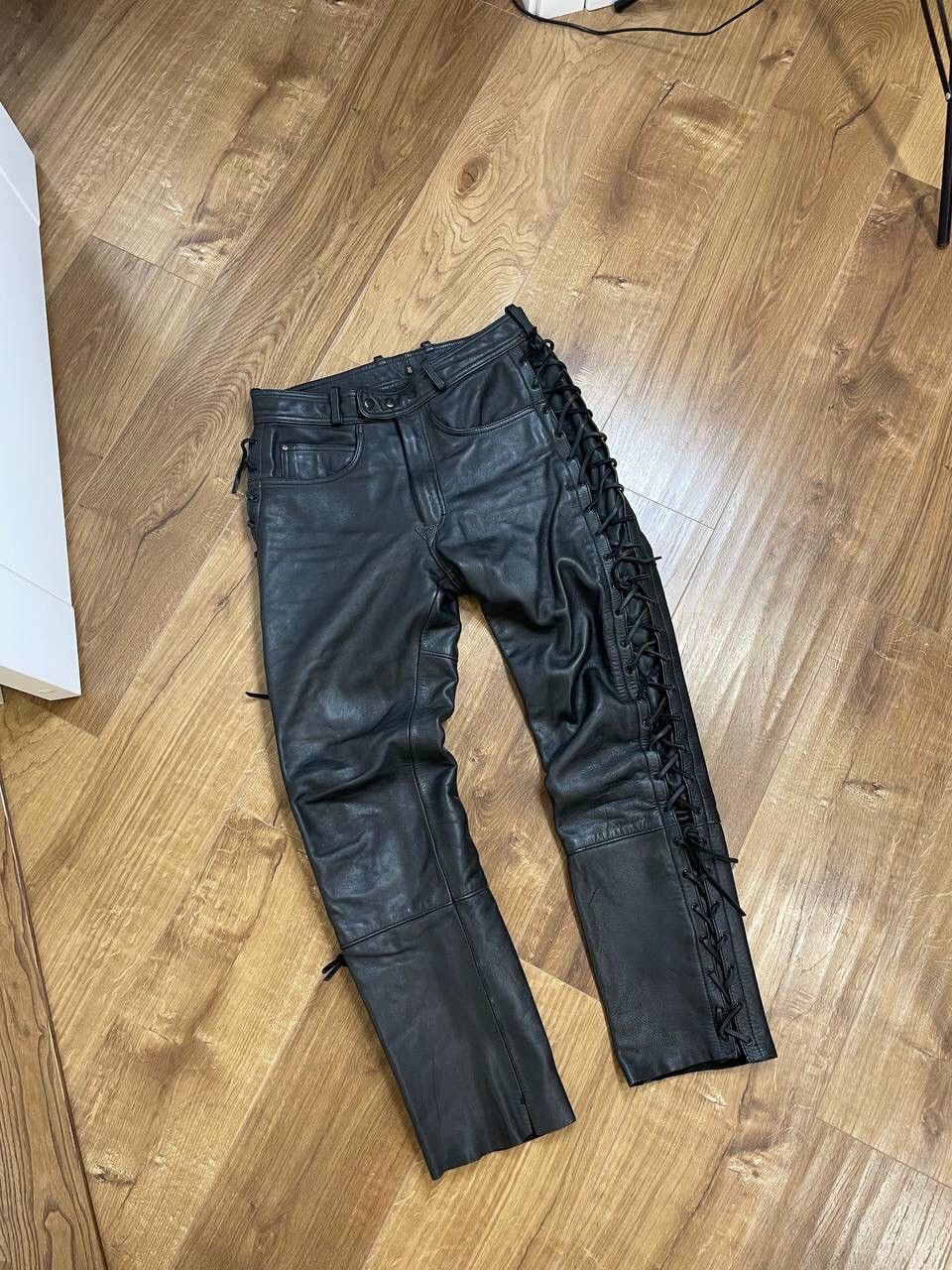 Japanese Brand × Vintage Vintage 90’s Y2K Style Casual Cowboy Genuine Leather Pants Size US 32 / EU 48 - 1 Thumbnail
