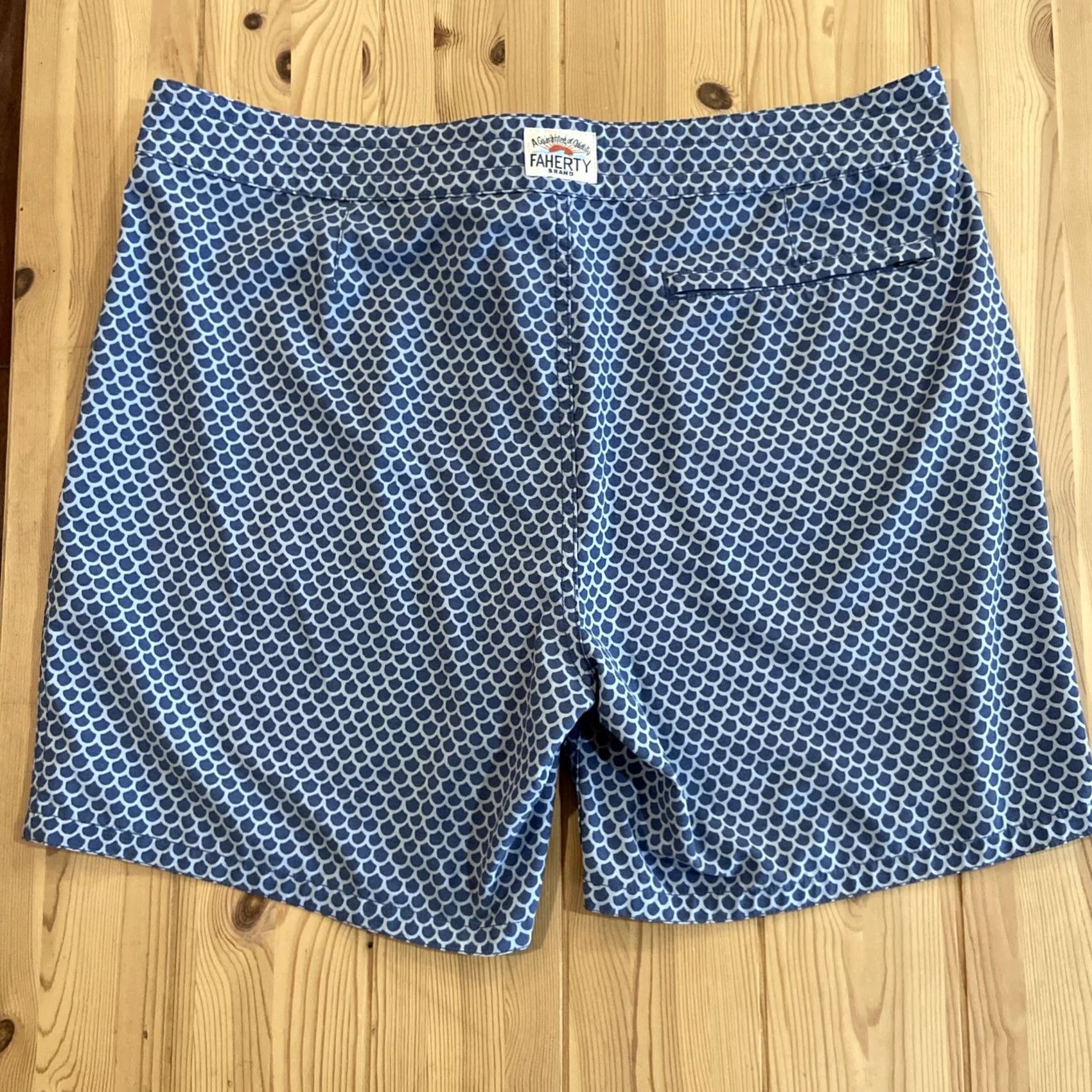Faherty Faherty Board Shorts Mens 38 Blue Geometric Pattern Swim Bottom Drawstring Pockets Stretch Size US 38 / EU 54 - 7 Thumbnail