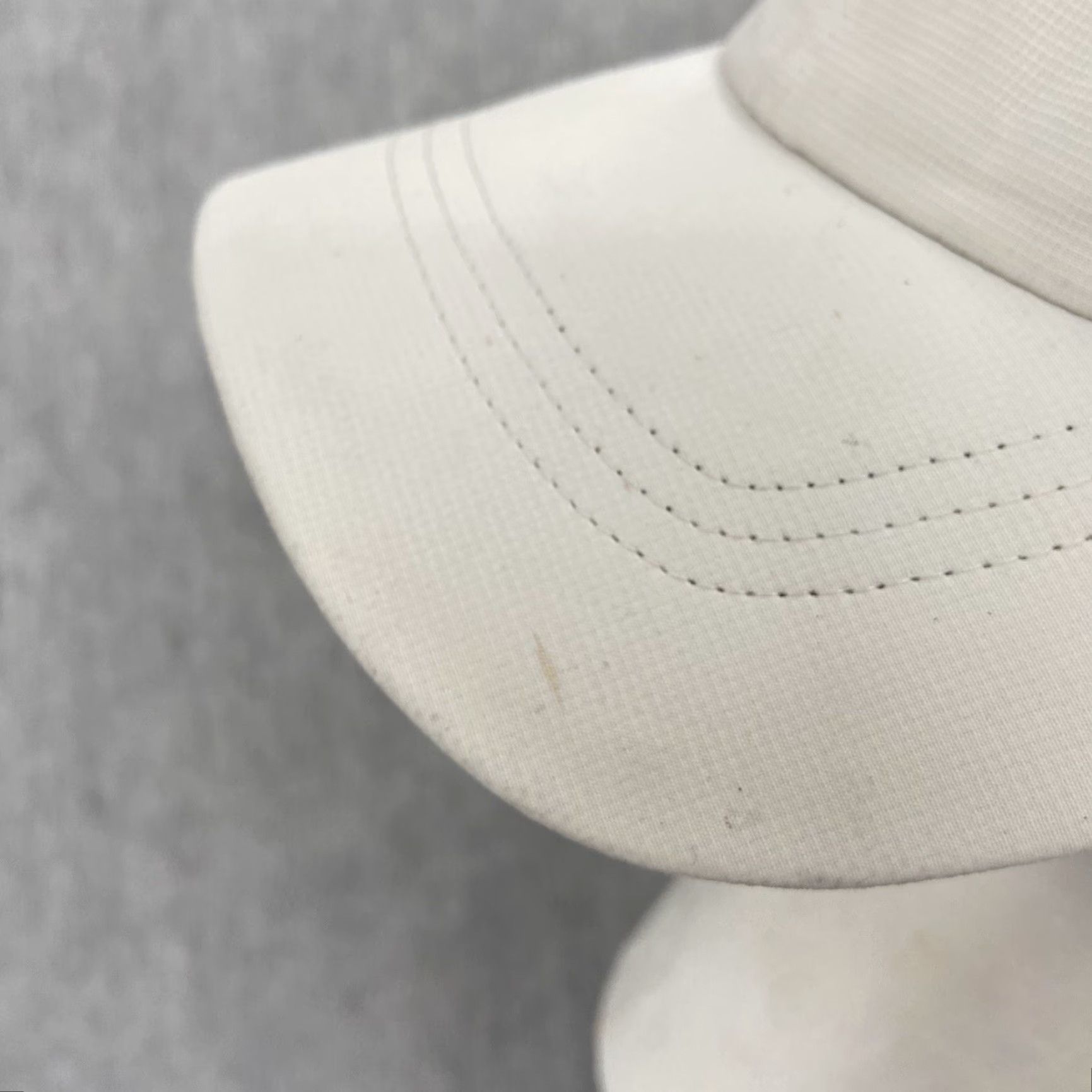 TaylorMade TaylorMade Hat Adult Strap Back White Aero Burner R15 Golf Polyester Mens Size ONE SIZE - 6 Thumbnail