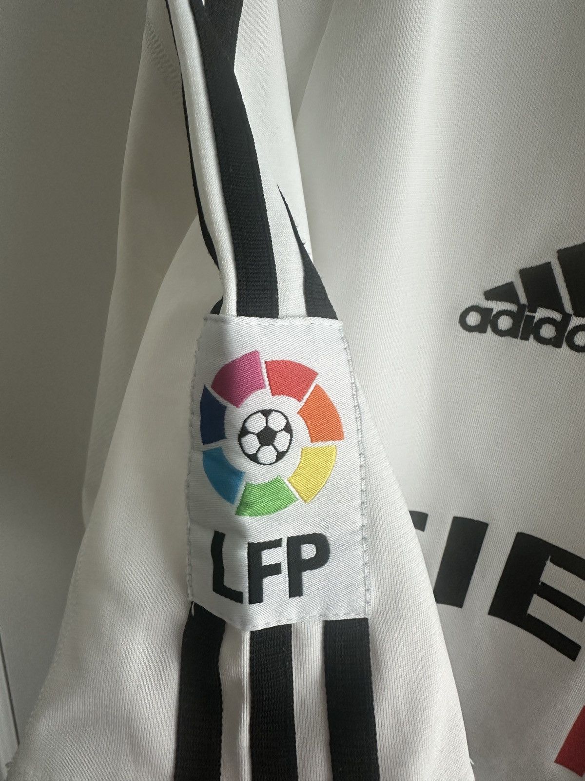Adidas × Vintage Adidas Real Madrid Zidane Jersey Size US M / EU 48-50 / 2 - 6 Thumbnail