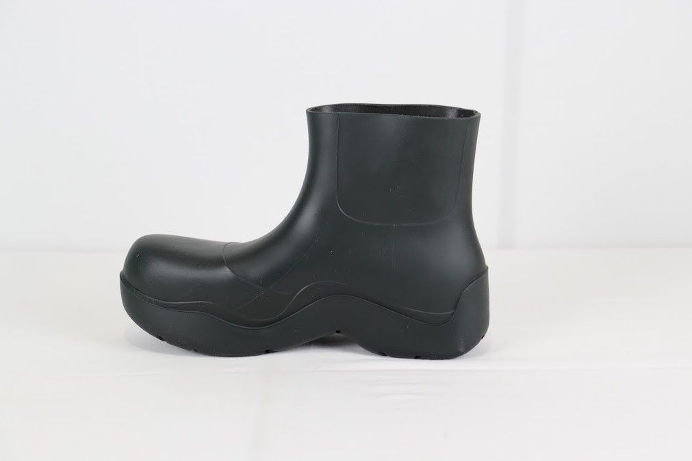 Bottega Veneta o1rshd1 Puddle Ankle Boots in Camping Size US 9 / EU 42 - 10 Thumbnail
