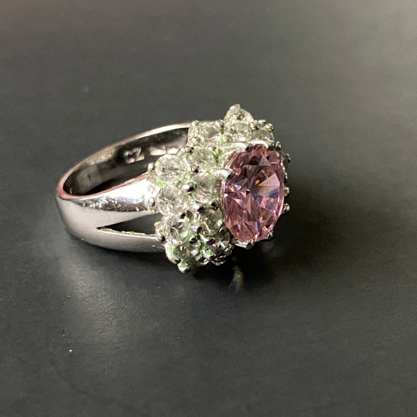 Vintage Costume Pink Rose Quartz And CZ Stone Ring Size ONE SIZE - 9 Thumbnail