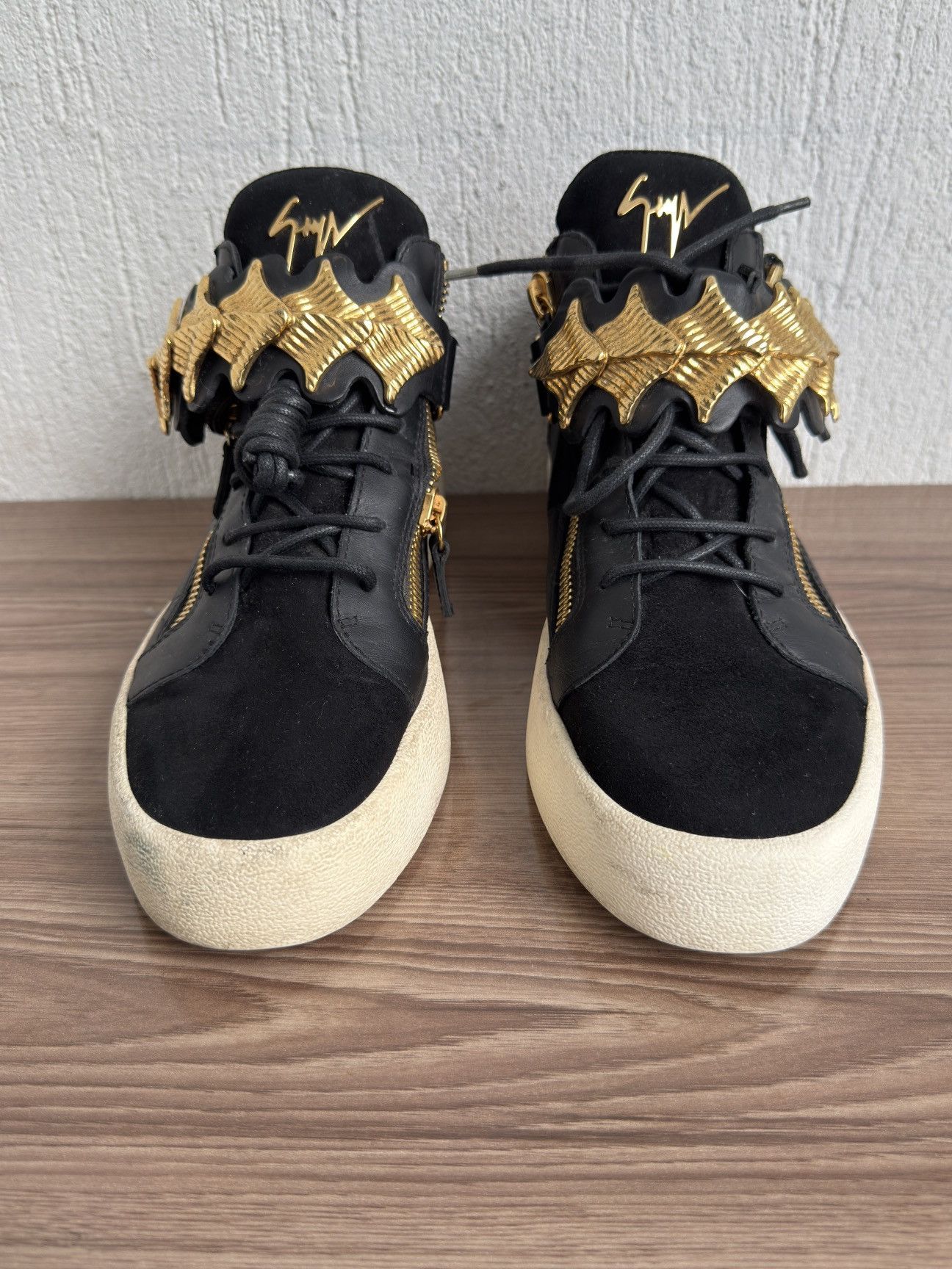 Giuseppe Zanotti Y2k😮‍💨🔥Gold strap buckle strap Sneaker Size US 10 / EU 43 - 4 Thumbnail