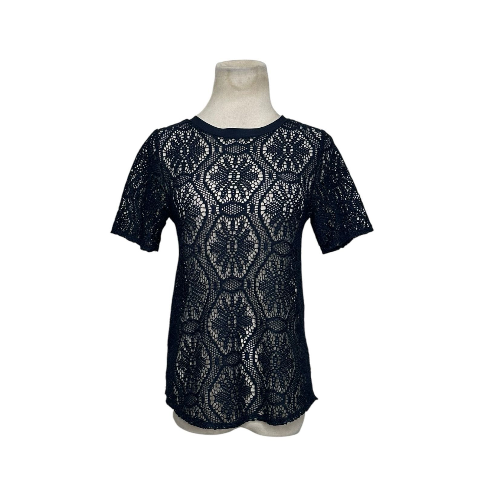 Banana Republic Banana Republic blue crochet short sleeves top size XS Size XS / US 0-2 / IT 36-38 - 4 Thumbnail