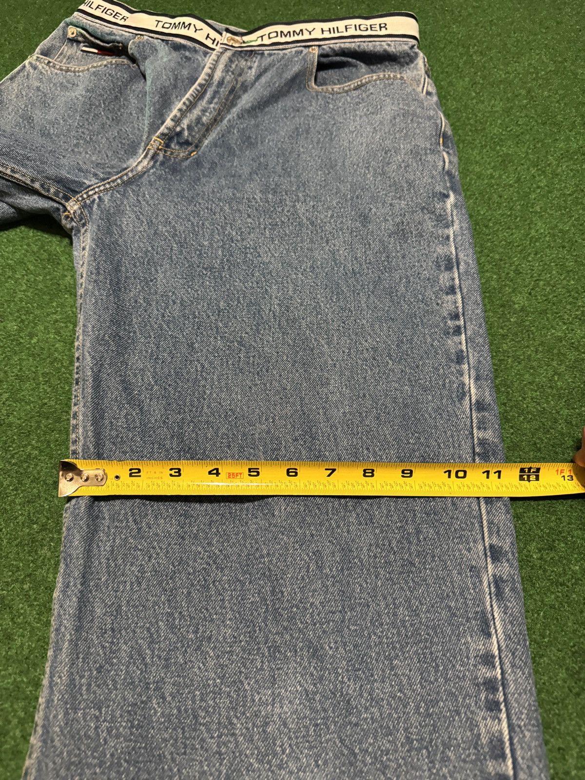 Tommy Hilfiger Vintage 90s Tommy Hilfiger High Waisted 33x30 Baggy Jeans Size US 33 - 10 Thumbnail
