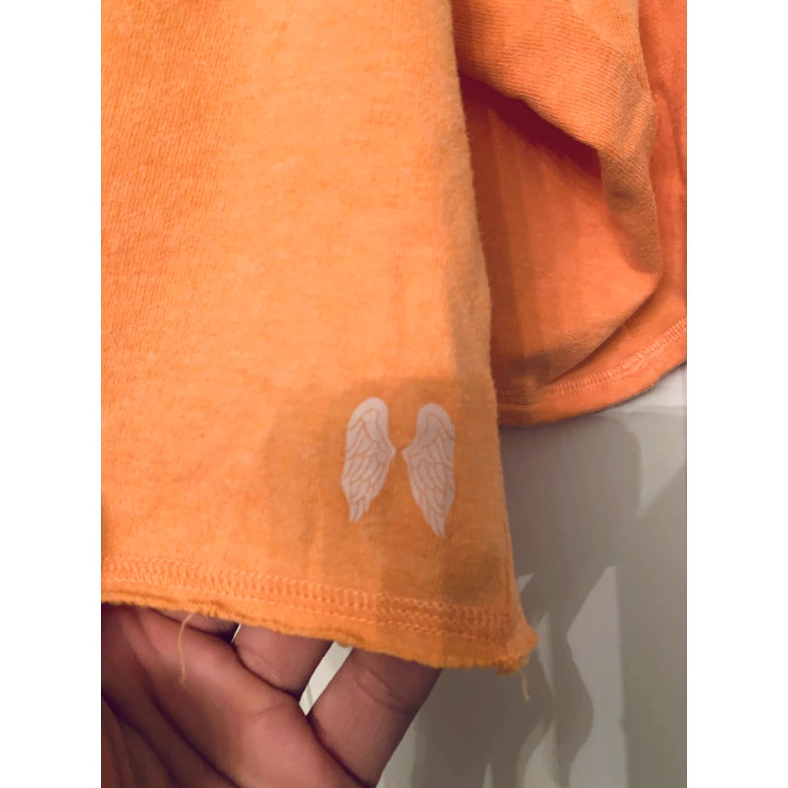 Victoria's Secret VICTORIA'S SECRET Peach Medium Crop Top 7/8 Long Sleeve T-Shirt Cropped Womens Regular M Size Peach Color Shirt Size M / US 6-8 / IT 42-44 - 2 Thumbnail