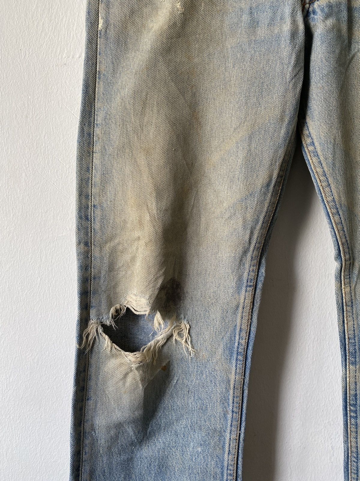 Levi's Vintage Levi’s 501 Top Button 524 Distressed Denim Size US 30 / EU 46 - 4 Thumbnail