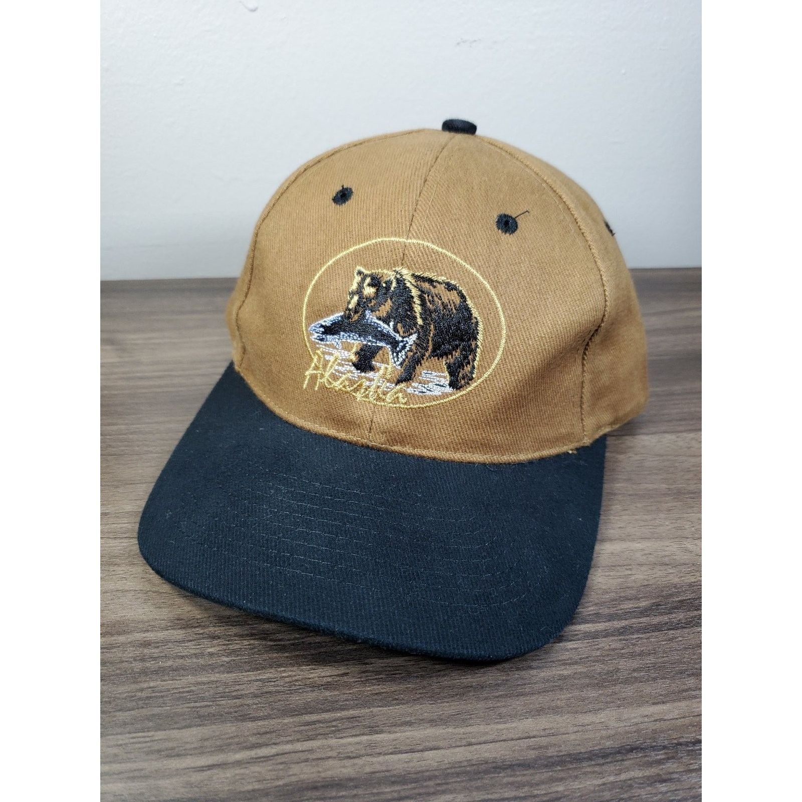 Vintage ALASKA Hat Headliners Strap Cap Brown Grizzly Bear w/ Fish Size ONE SIZE - 9 Thumbnail