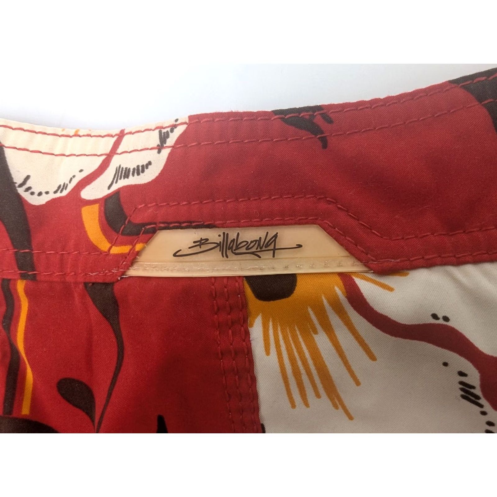 Billabong Vintage Billabong Shorts Men 32 Red Orange Hibiscus Floral Board Shorts Size US 32 / EU 48 - 4 Thumbnail