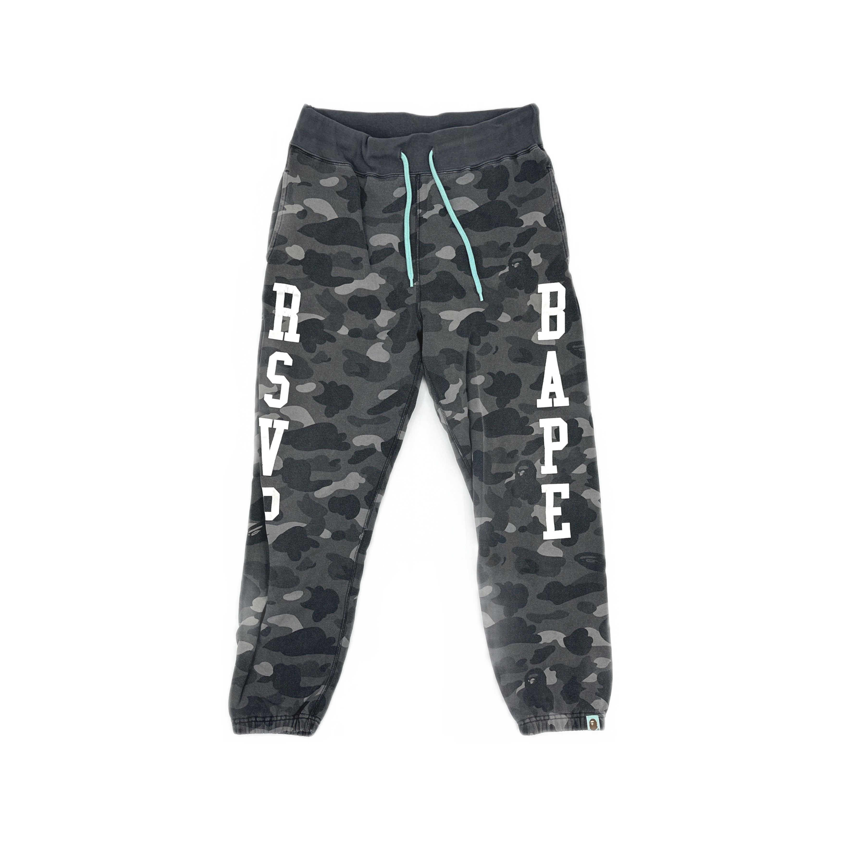 Bape A Bathing Ape Camo Logo Sweatpants Size M Size US 32 / EU 48 - 1 Thumbnail