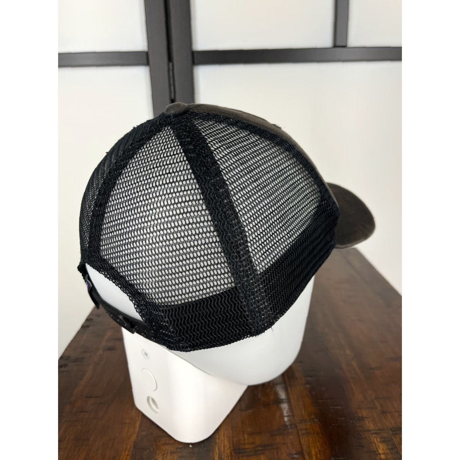Patagonia Patagonia Hat Cap Snap Back Adult One Size Black Fitz Roy Embroider Trucker Duck Size ONE SIZE - 7 Thumbnail