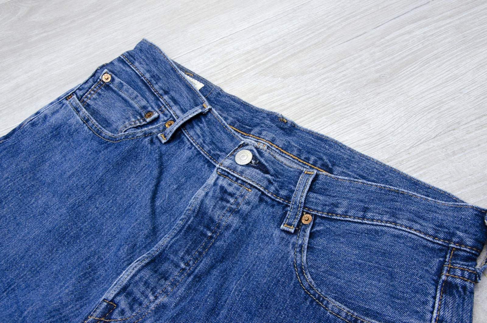 Levi's Levis 501 Original Vintage Jeans. Size W34 L36 Size US 42 / EU 58 - 2 Thumbnail