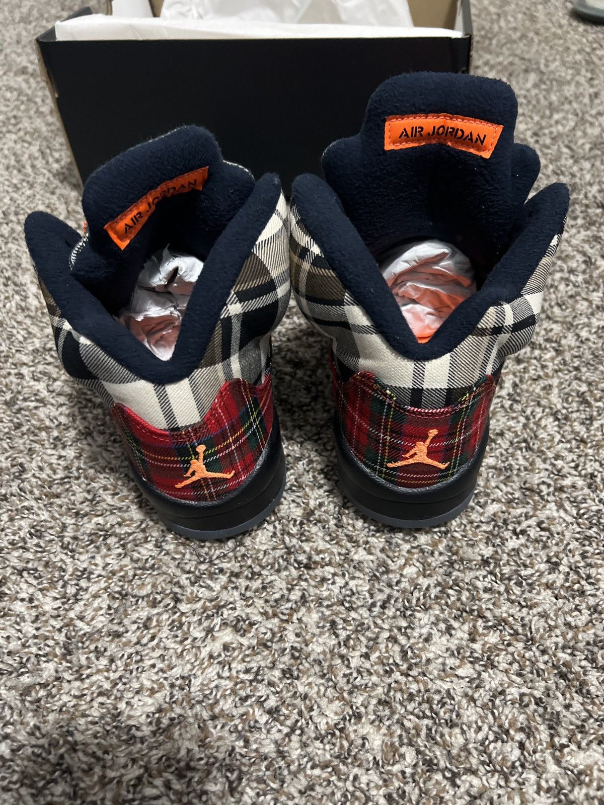 Jordan Brand Jordan Retro 5 “Plaid” Size US 7 / EU 40 - 6 Thumbnail