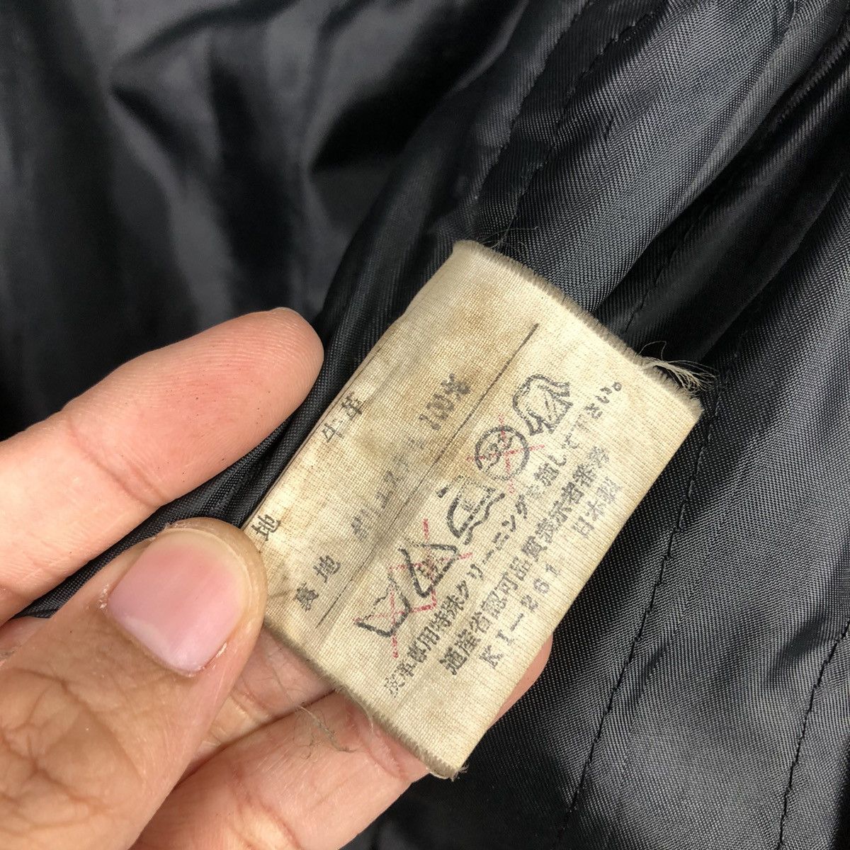 Japanese Brand Vintage Distressed Leather Bomber Jacket Grunge Patina Fade Size US M / EU 48-50 / 2 - 20 Thumbnail
