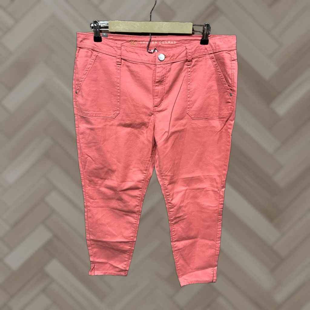 Vintage Lauren Conrad Womens Pink Cropped Straight Leg Pants Tapered Size 16 NWT LC Lauren Conrad Pants Cropped Pink 16 Womens LC Lauren Conrad NWT Size 38" / US 16 / IT 52 - 1 Thumbnail