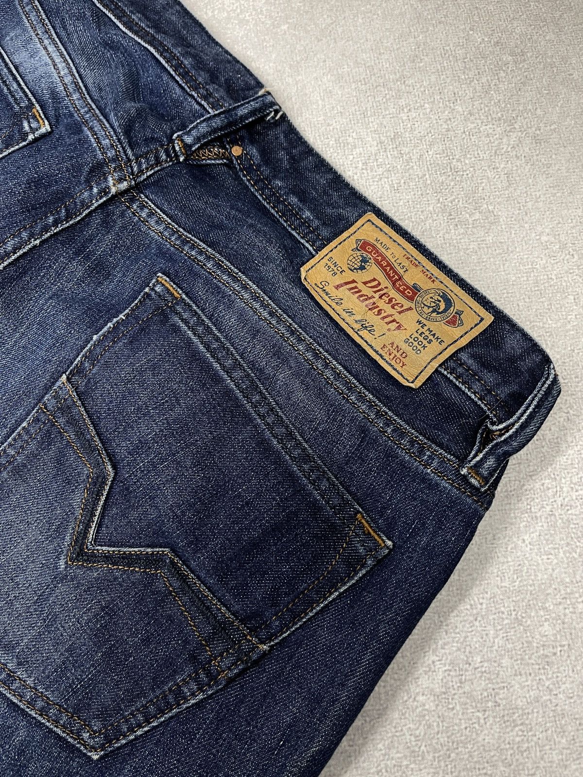 Diesel Mens Diesel Larkee Denim Jeans Blue Y2K Size US 33 - 4 Thumbnail