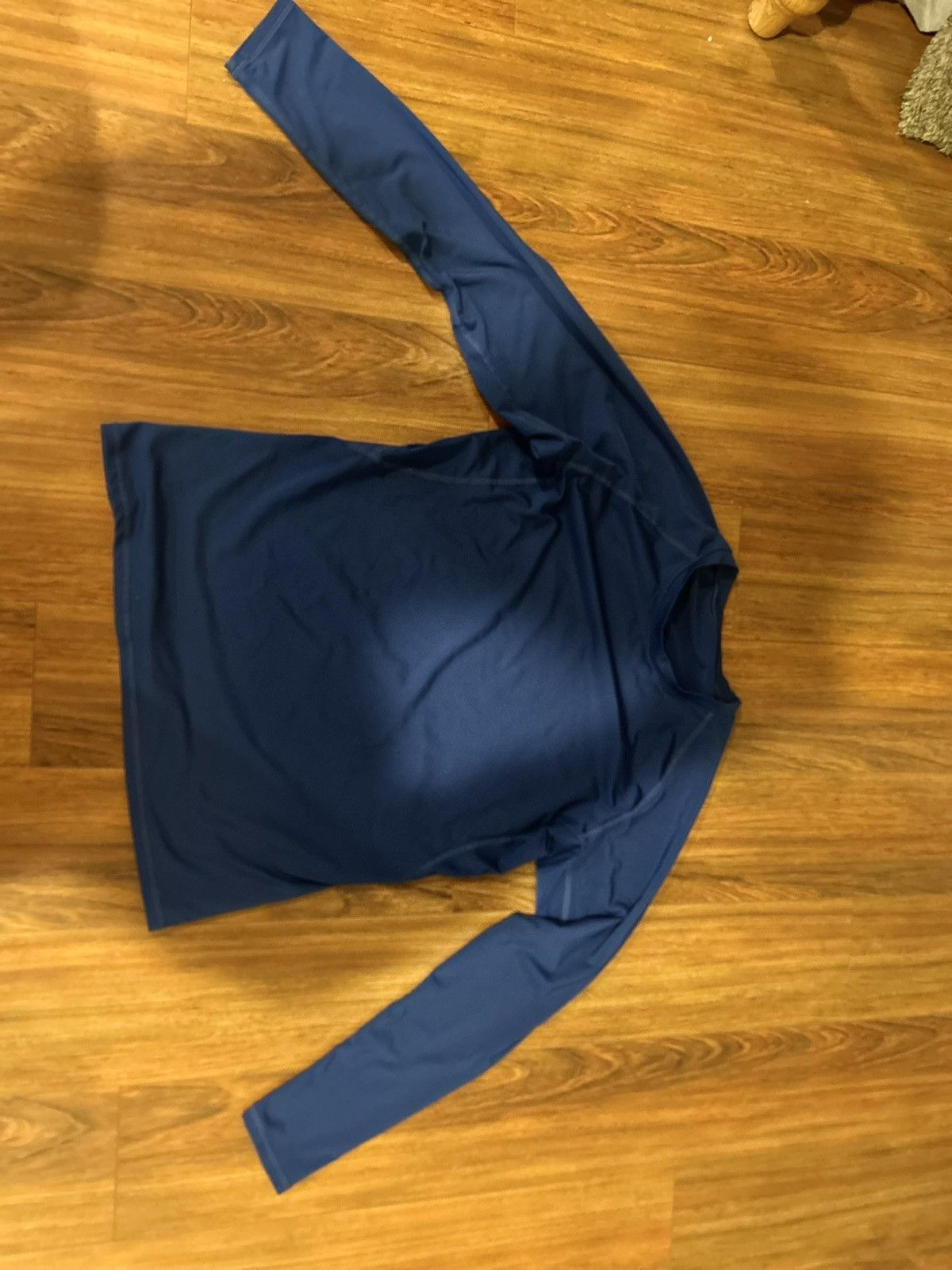 Other Navy Blue Athletic Long Sleeve - Never worn Size M / US 6-8 / IT 42-44 - 1 Thumbnail