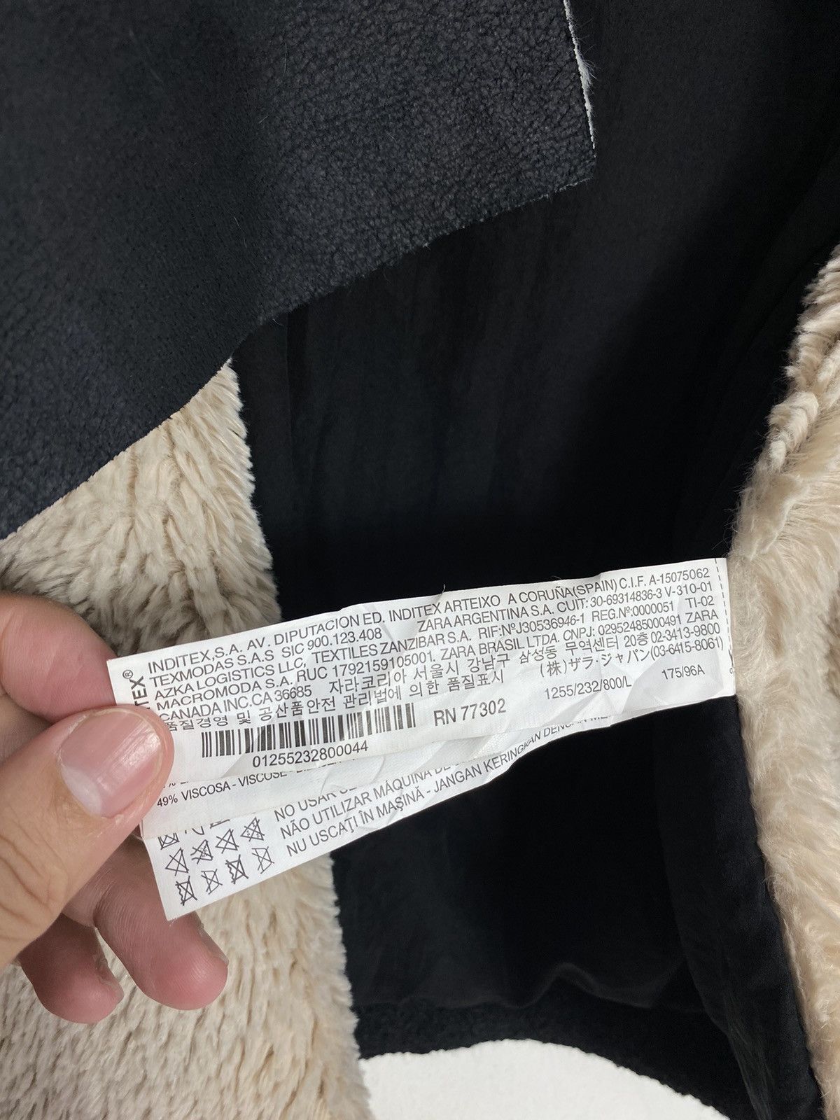 Zara Rare‼️ Zara Trafaluc Faux Sherpa Shearling Black Moto Jacket Size S / US 4 / IT 40 - 7 Thumbnail