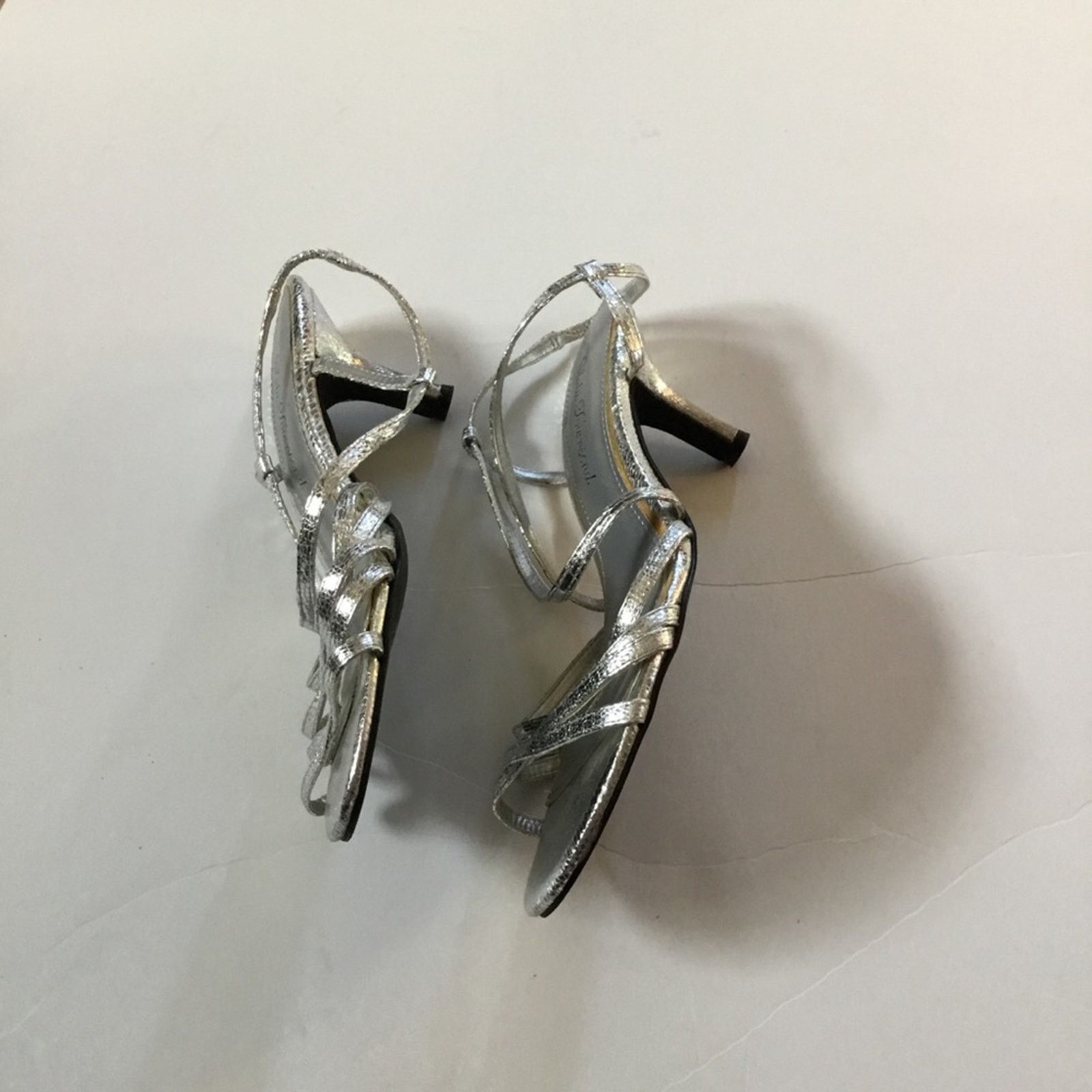 Other Lulu Townsend Silver Sandals Heels Size US 6.5 / IT 36.5 - 4 Thumbnail