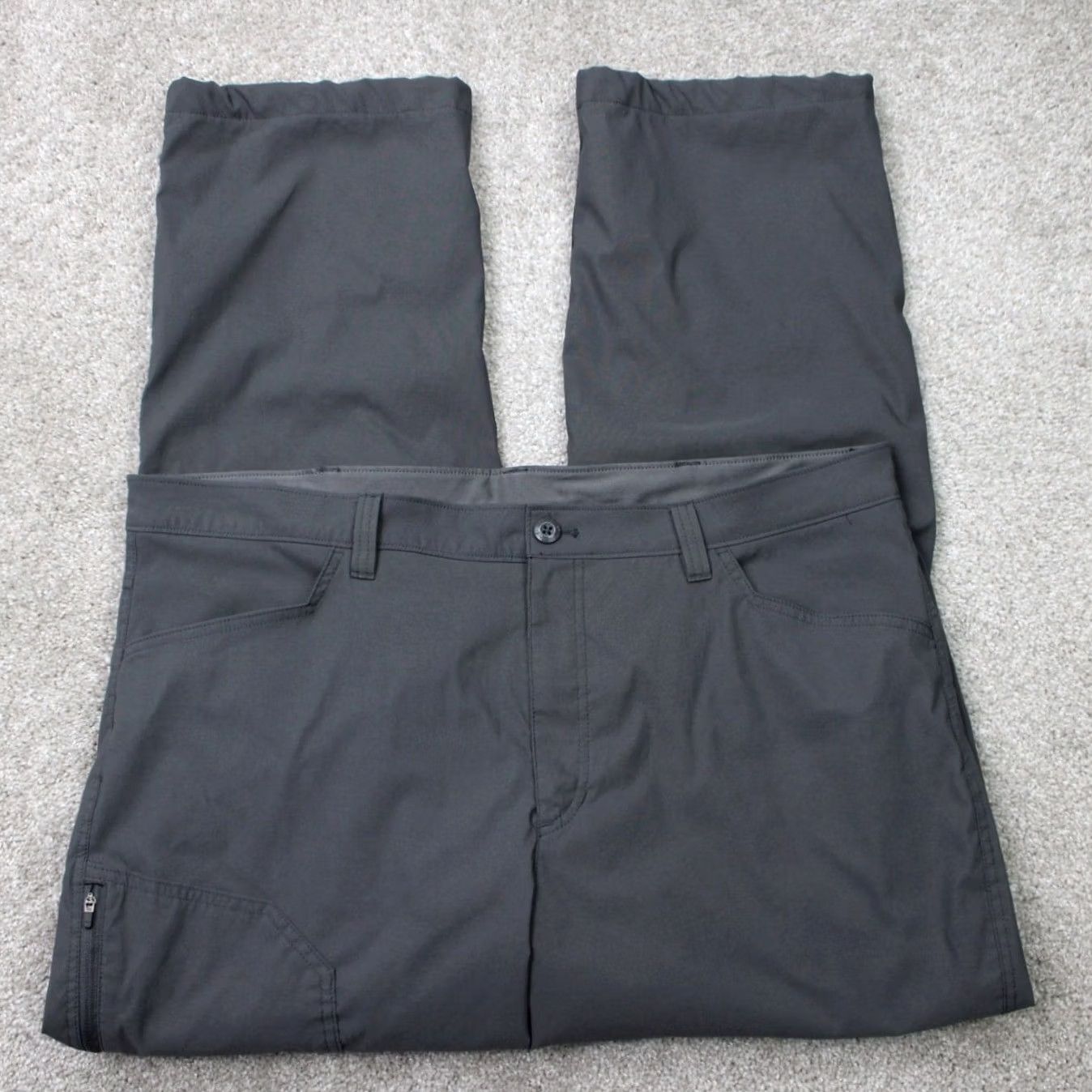 Eddie Bauer Eddie Bauer Pants Men 40x30 Gray Fleece Lined Tech Nylon Stretch Cargo Pocket Slim Straight 5-Pocket Size US 40 / EU 56 - 2 Thumbnail
