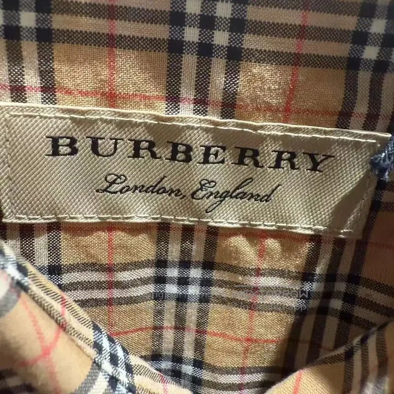 Burberry Burberry Khaki Check Cotton Women's Shirt. Size M / US 6-8 / IT 42-44 - 3 Thumbnail