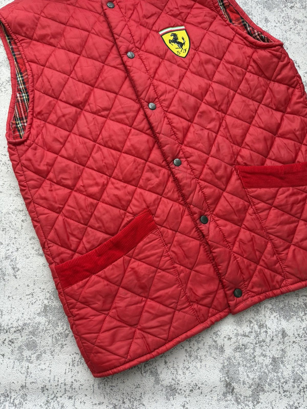 Ferrari Vintage 1996 Ferrari Racing Quilted Vest Jacket Size US XXL / EU 58 / 5 - 3 Thumbnail