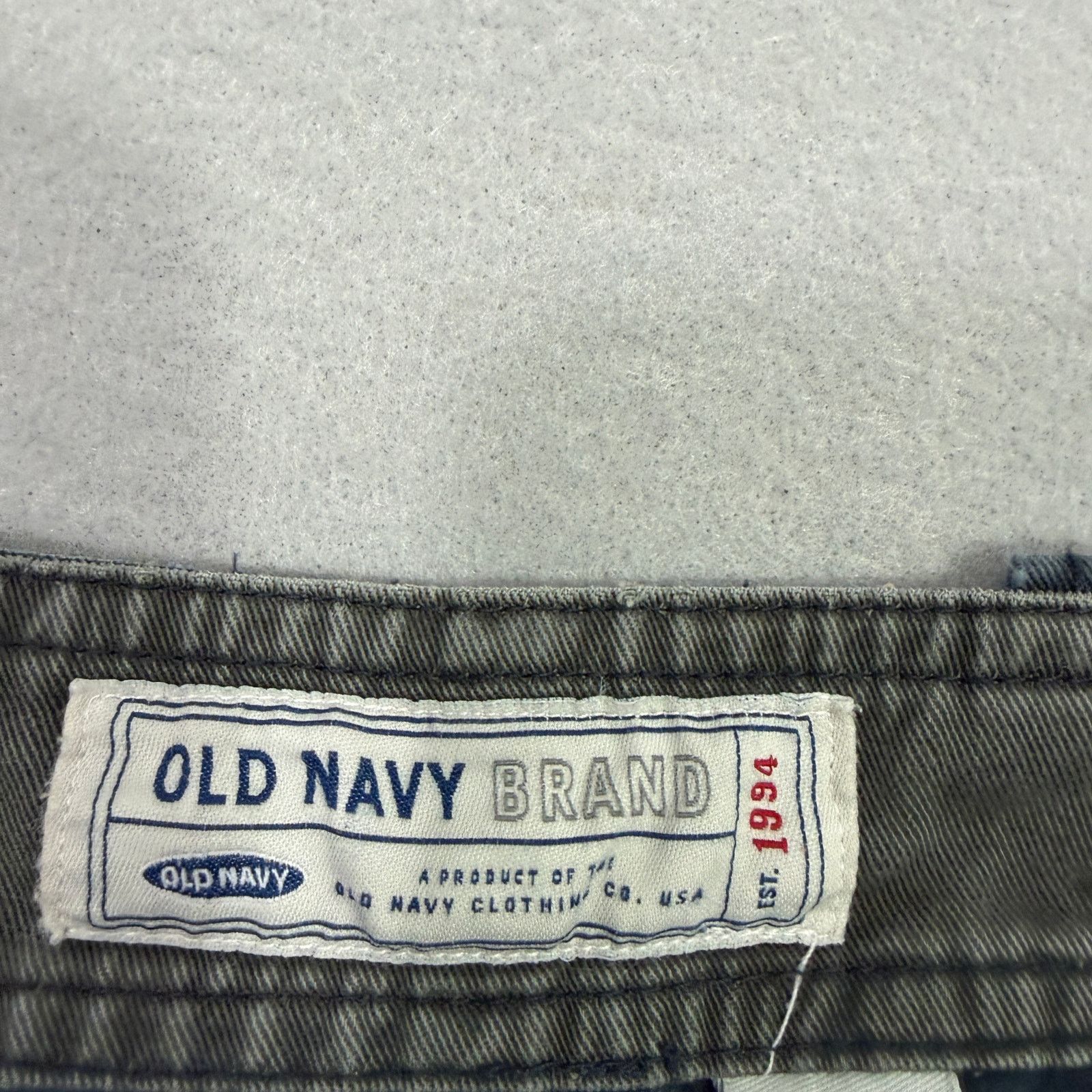 Old Navy Vintage Old Navy Cargo Shorts Men's 35 Blue 11" Inseam Size US 35 - 4 Thumbnail