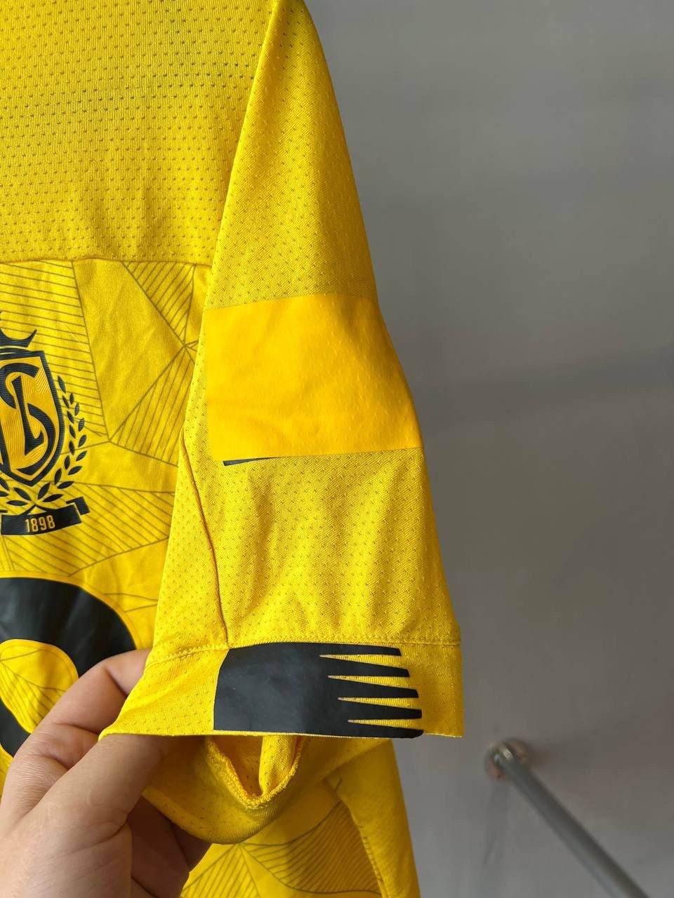 Sports Specialties 2019/20 STANDART LIEGE #18 THIRD SOCCER FOOTBALL JERSEY NB Size US M / EU 48-50 / 2 - 6 Thumbnail