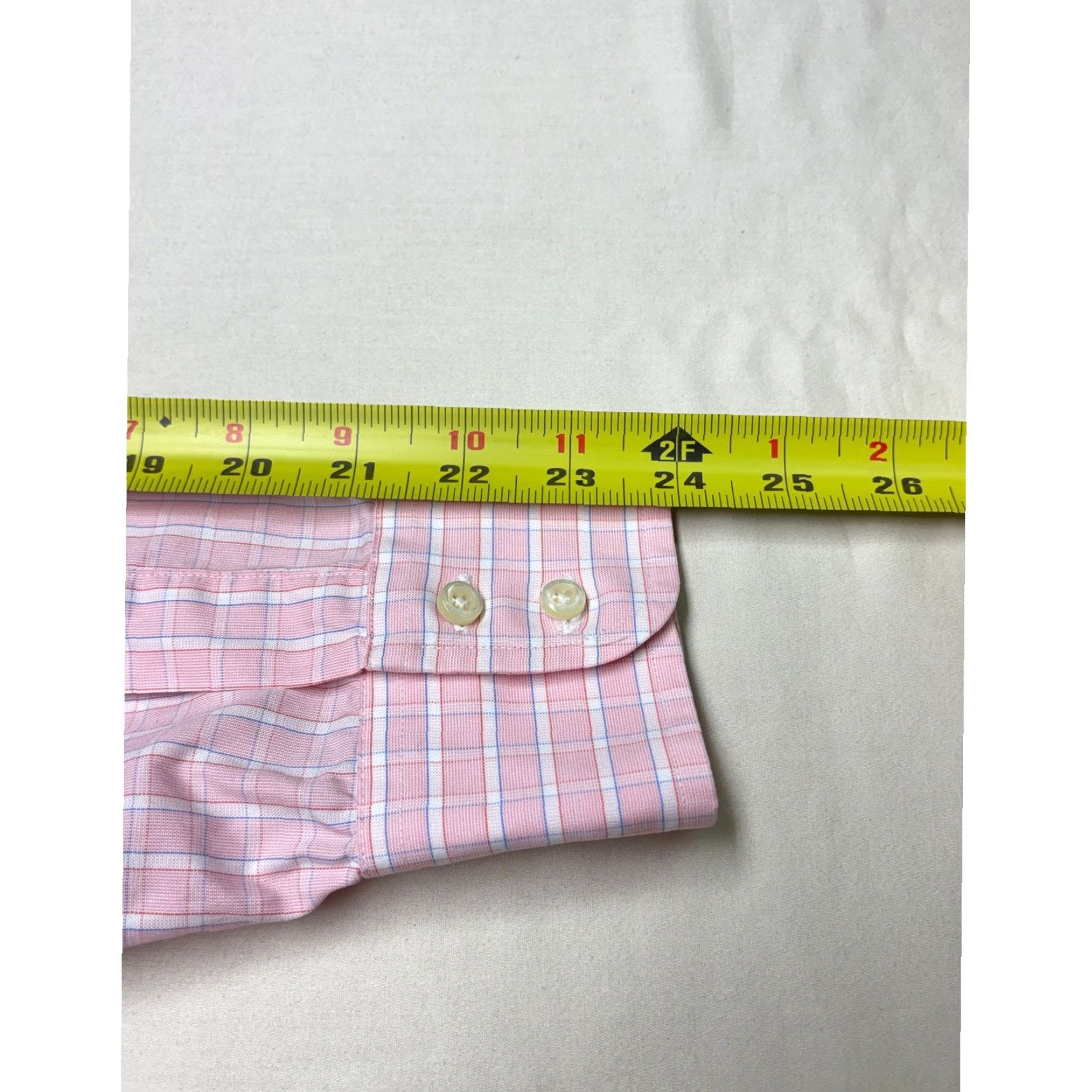 Brooks Brothers VINTAGE Brooks Brothers Dress Shirt Mens 15.5 33 Pink Blue Check USA Cotton Short Summary? Size 42R - 8 Thumbnail