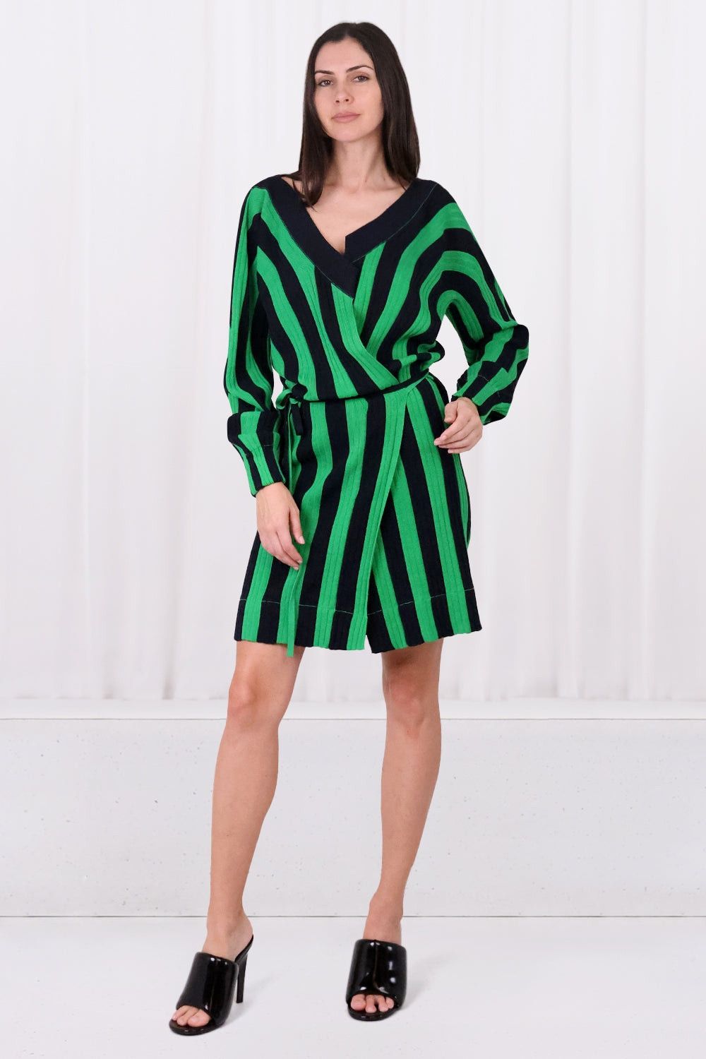 Bottega Veneta o1y0725 Mini Dress in Green/Black Size XS / US 0-2 / IT 36-38 - 2 Thumbnail