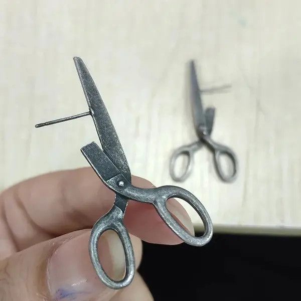 Jewelry Kirari x Aida Gothic Imitation Scissors Stud Earring Size ONE SIZE - 3 Thumbnail