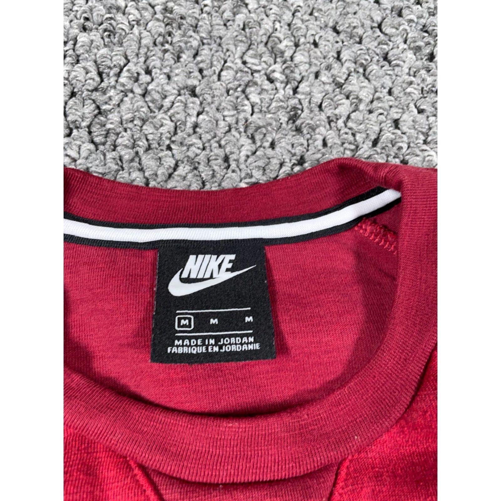 Nike Nike Sweatshirt Crewneck Optic Red Adult Medium Pullover Fleece Logo 90s Retro Sports Mens Shirt Size US M / EU 48-50 / 2 - 3 Thumbnail
