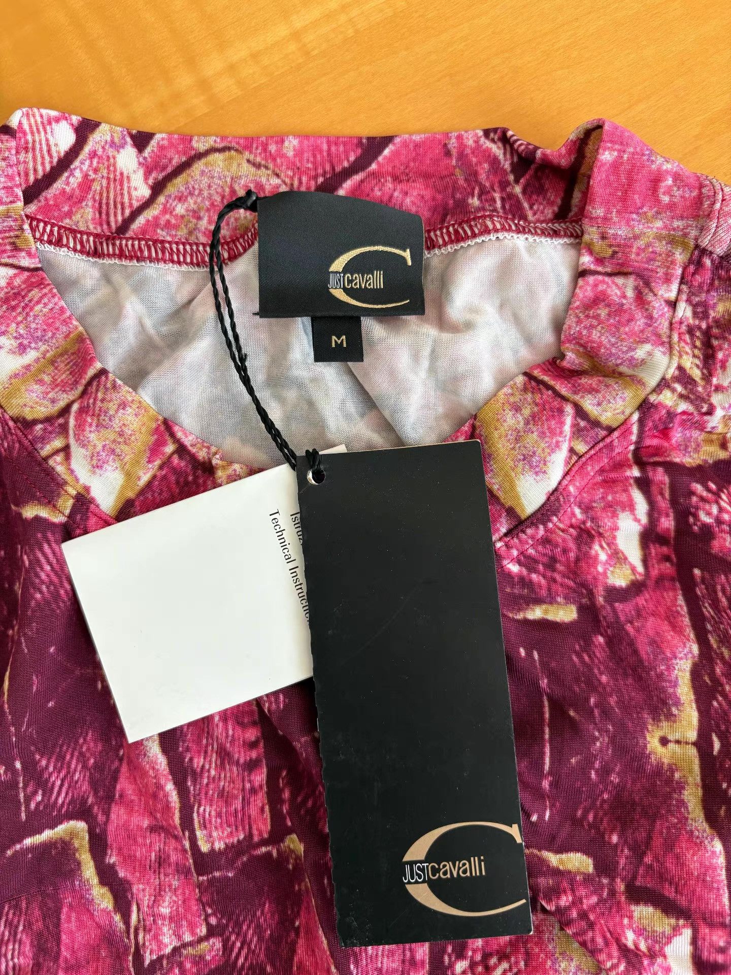 Just Cavalli Just Cavalli Women's Pink Fish Scale Printed T-shirt Ｑ21 Size M / US 6-8 / IT 42-44 - 4 Thumbnail