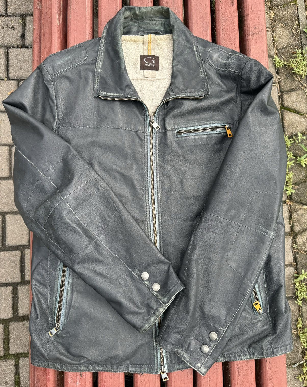Gimo’s leather jacket