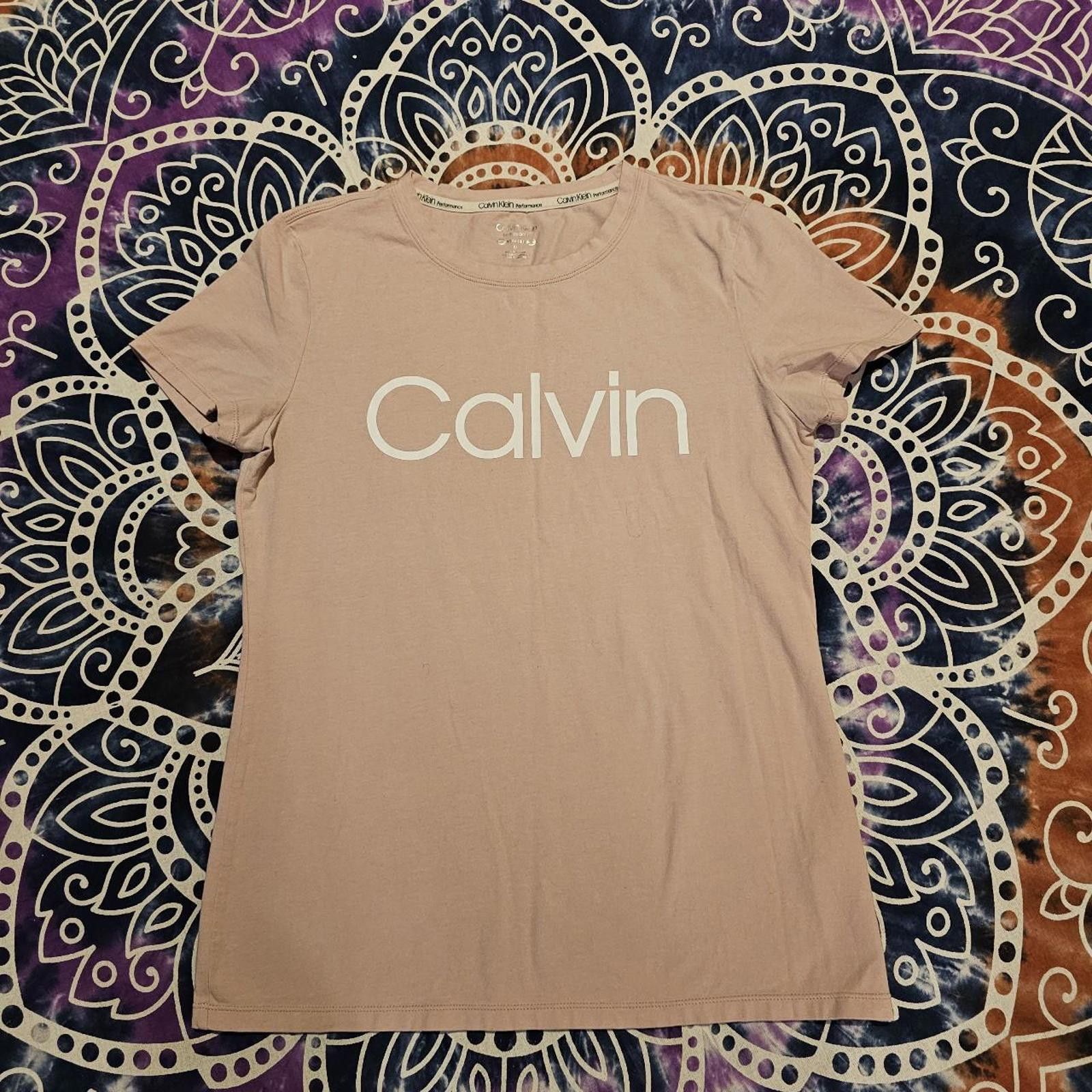Calvin Klein Calvin Klein Women's Pink T-shirt Size M / US 6-8 / IT 42-44 - 1 Thumbnail