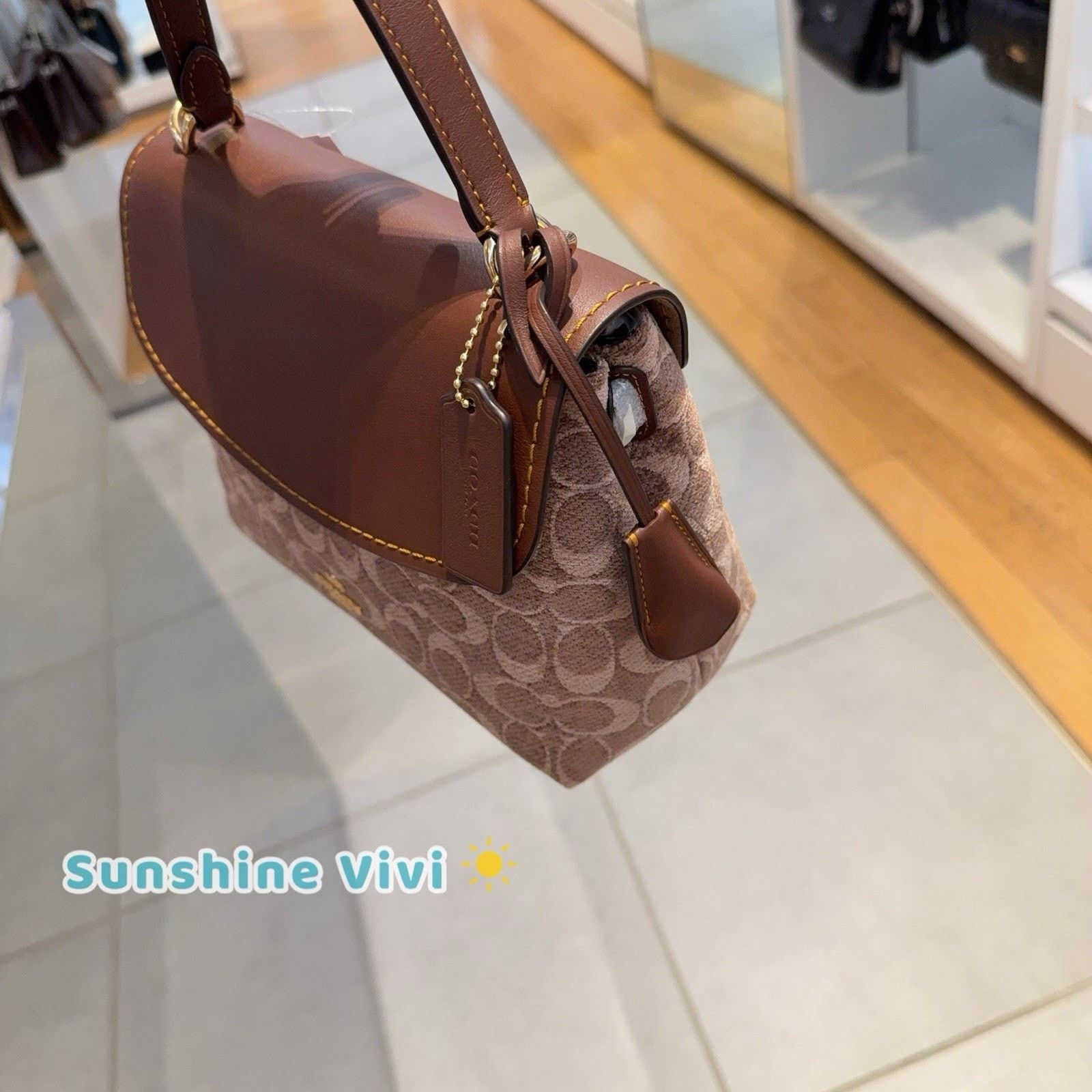 Coach NWT Coach Emory Top Handle Bag Chenille CDB08 Vintage Brown Size ONE SIZE - 9 Thumbnail