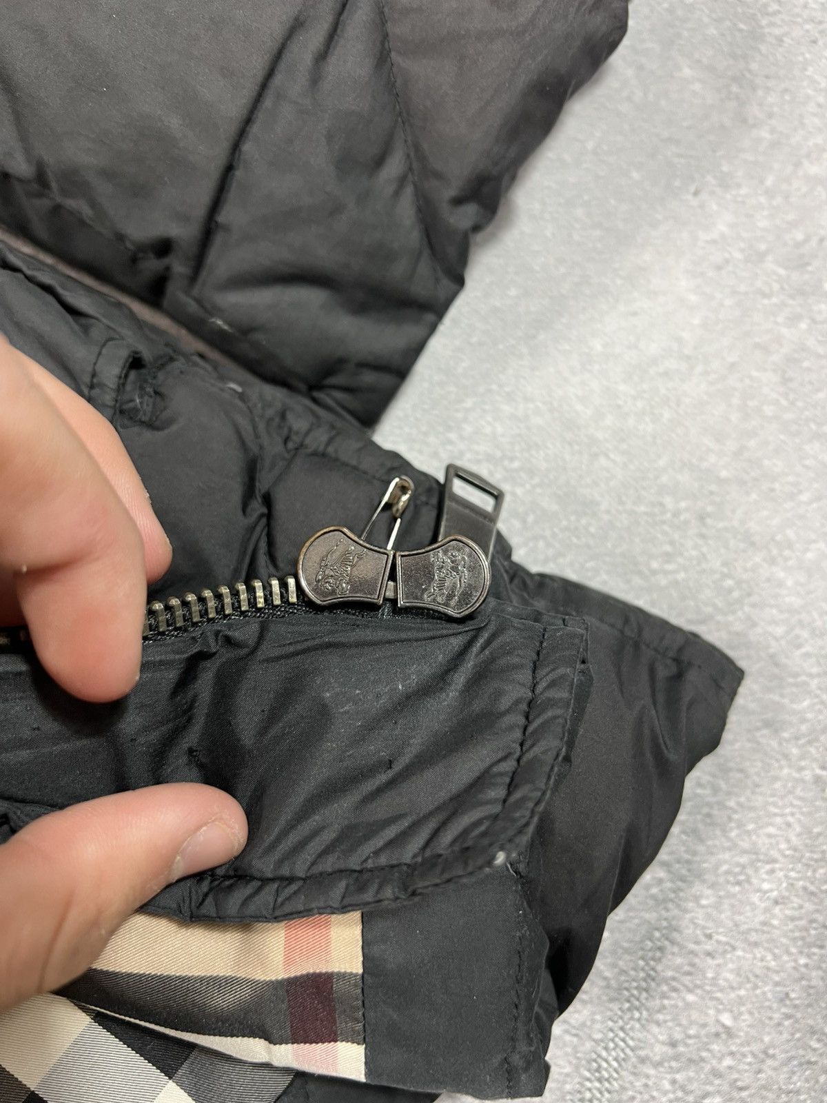 Burberry 🖤 Black Burberry London Diamond Tufted Zipper Puffer Coat Size M / US 6-8 / IT 42-44 - 13 Thumbnail